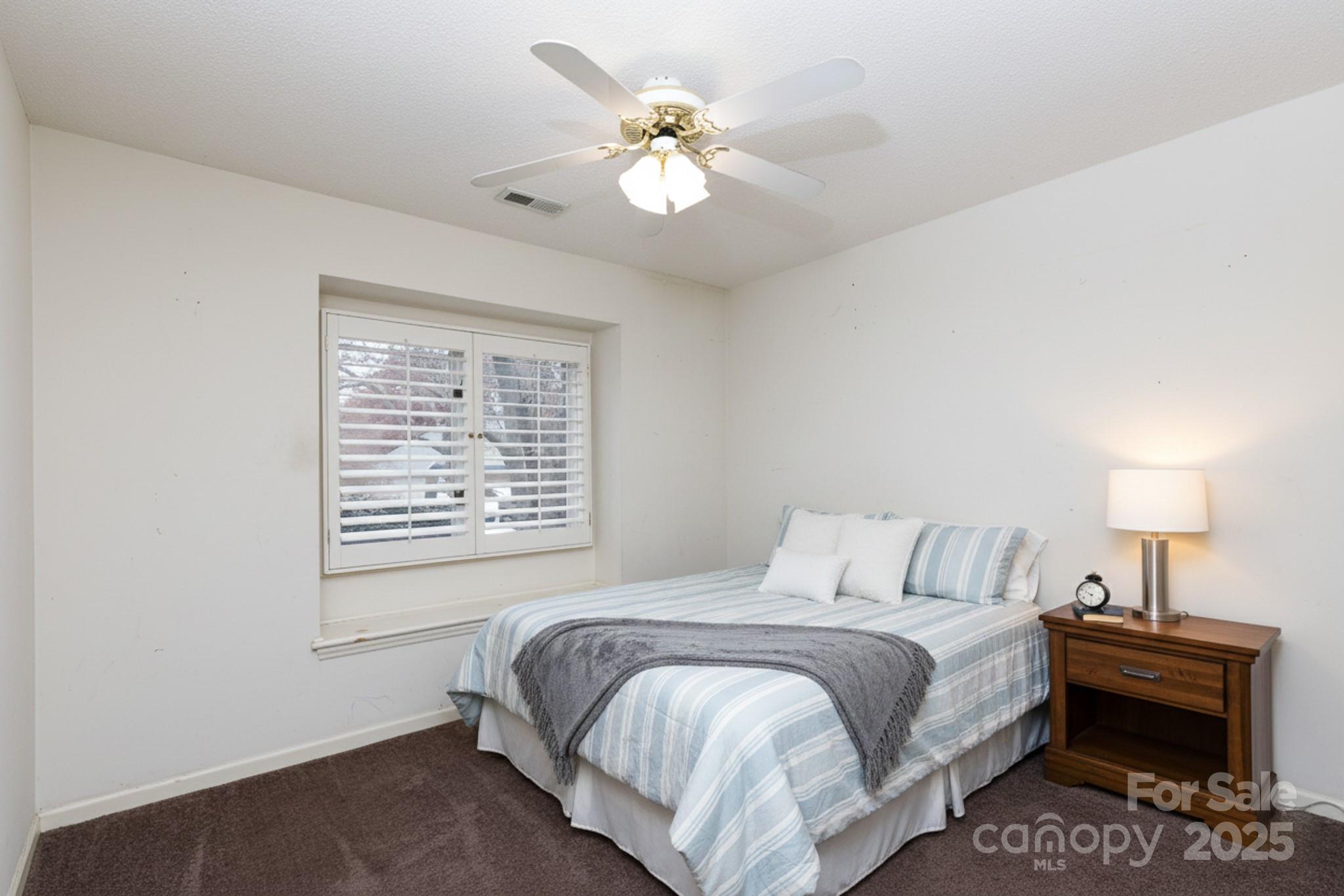 3033 River Ridge Drive