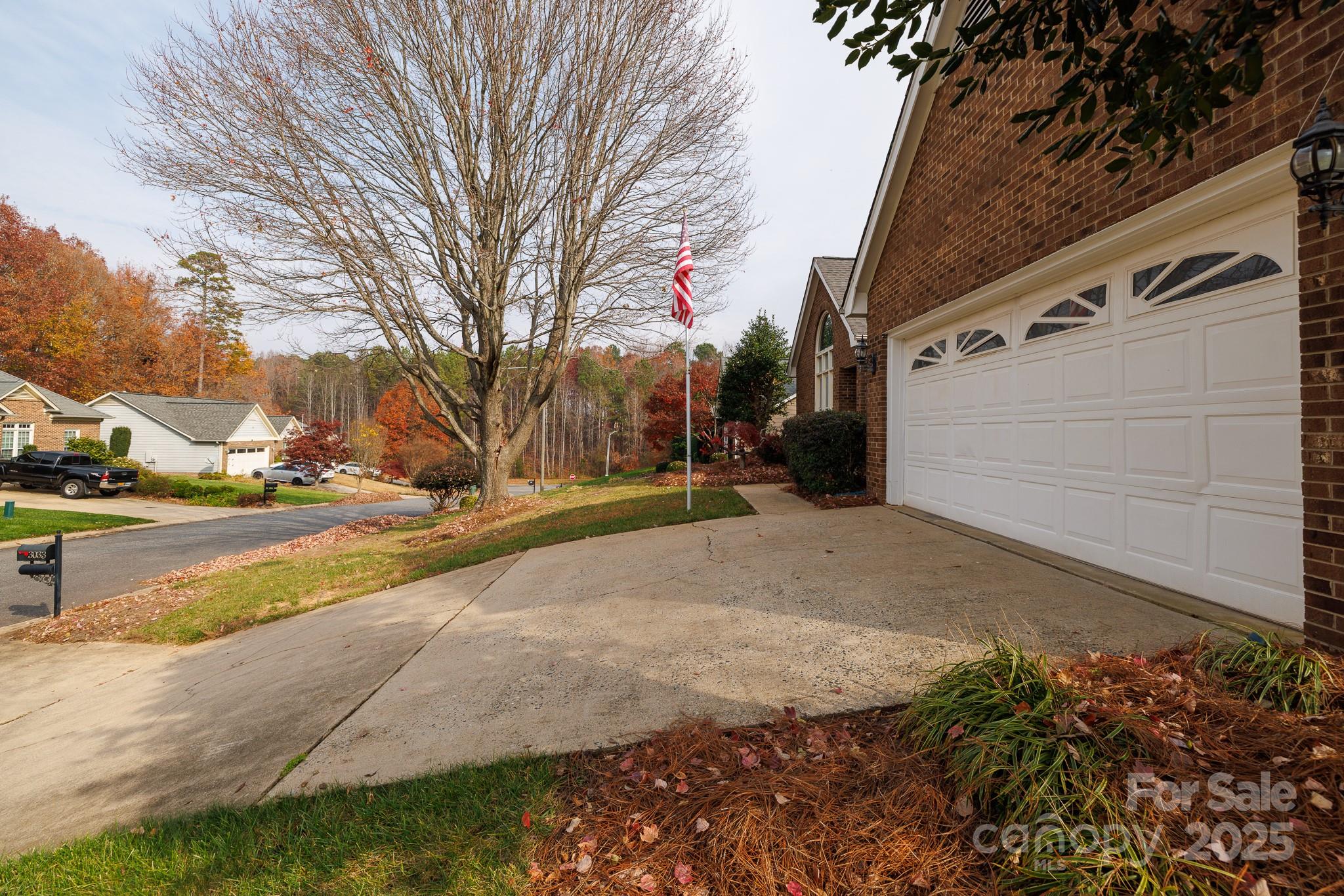 3033 River Ridge Drive