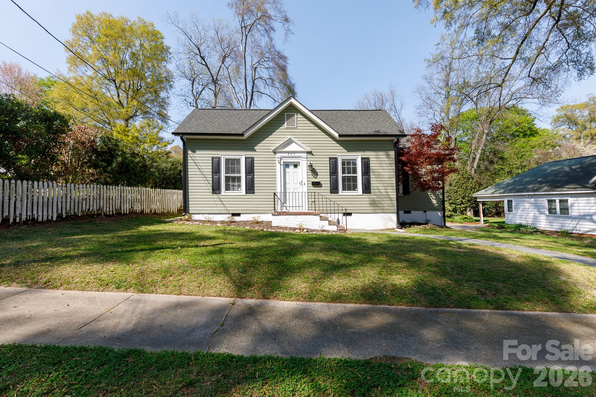 224 W 4th Avenue