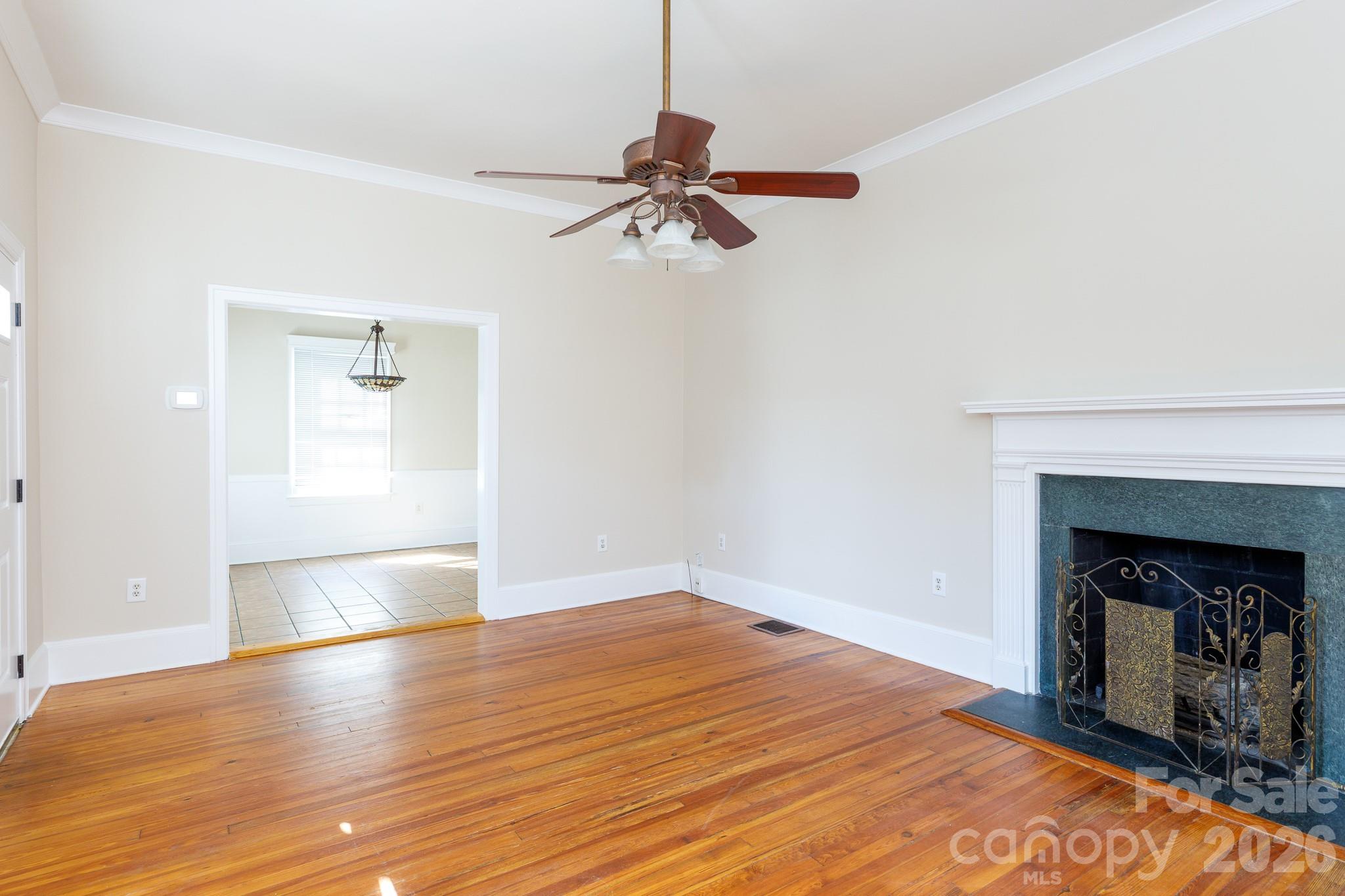 224 W 4th Avenue