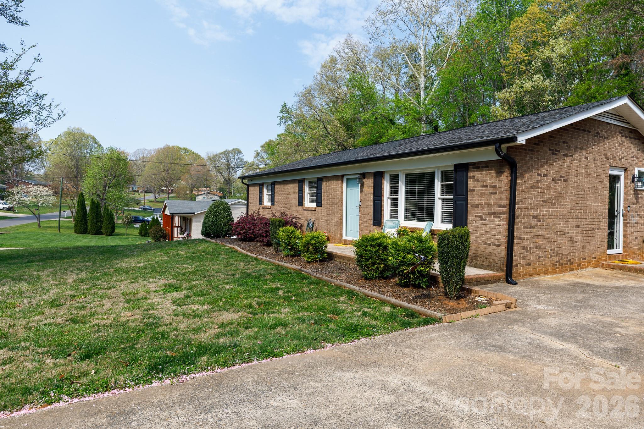 2640 Meadow Lark Lane