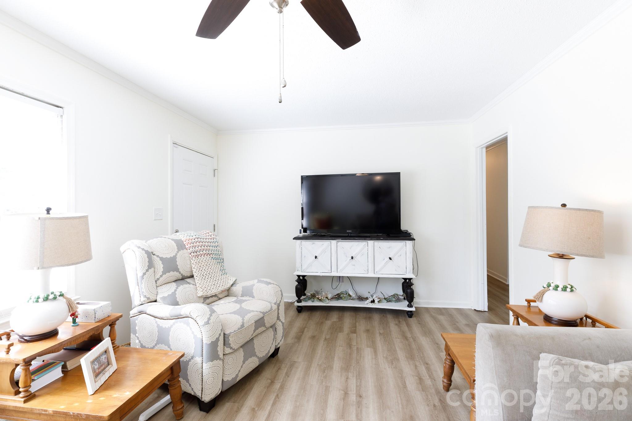 2640 Meadow Lark Lane