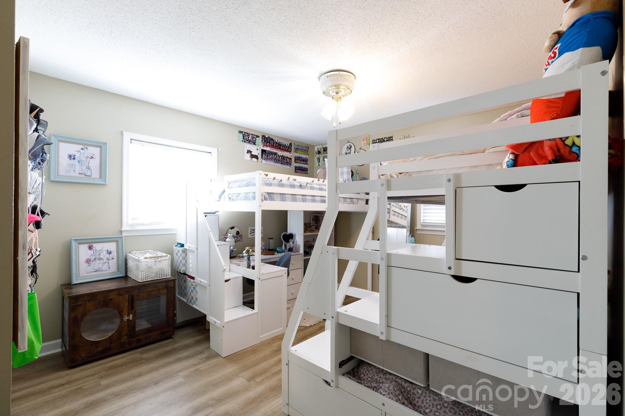 2640 Meadow Lark Lane