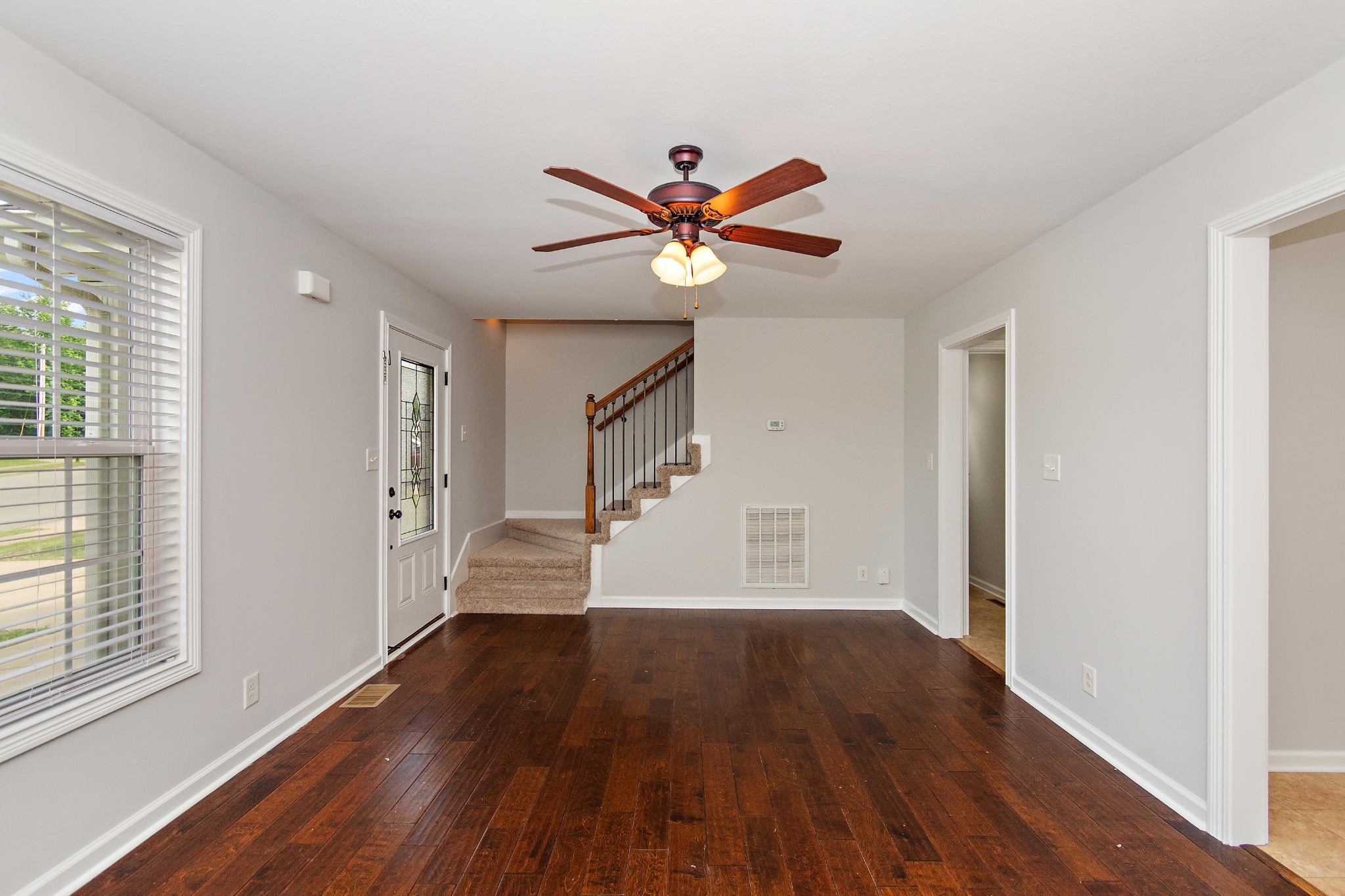552 Magnolia Dr