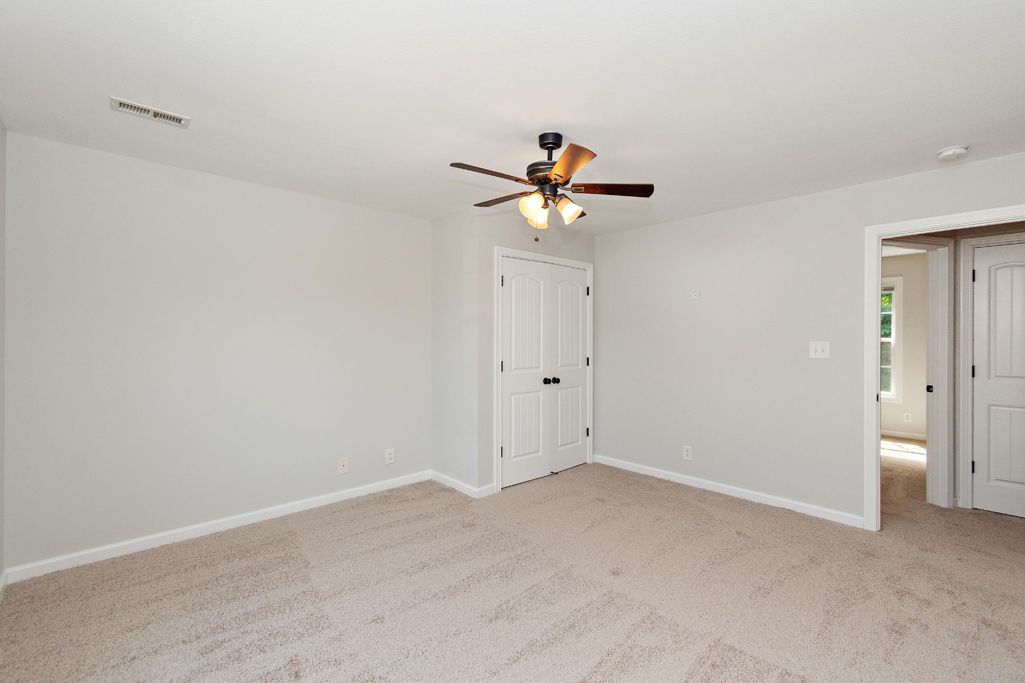 552 Magnolia Dr