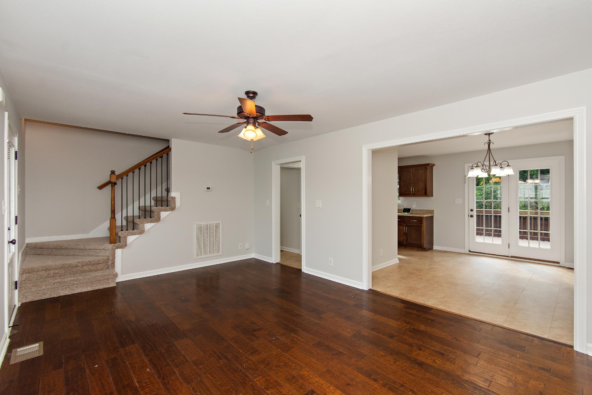 552 Magnolia Dr