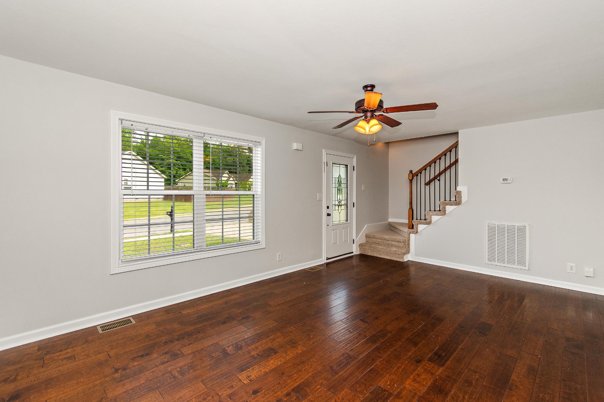 552 Magnolia Dr