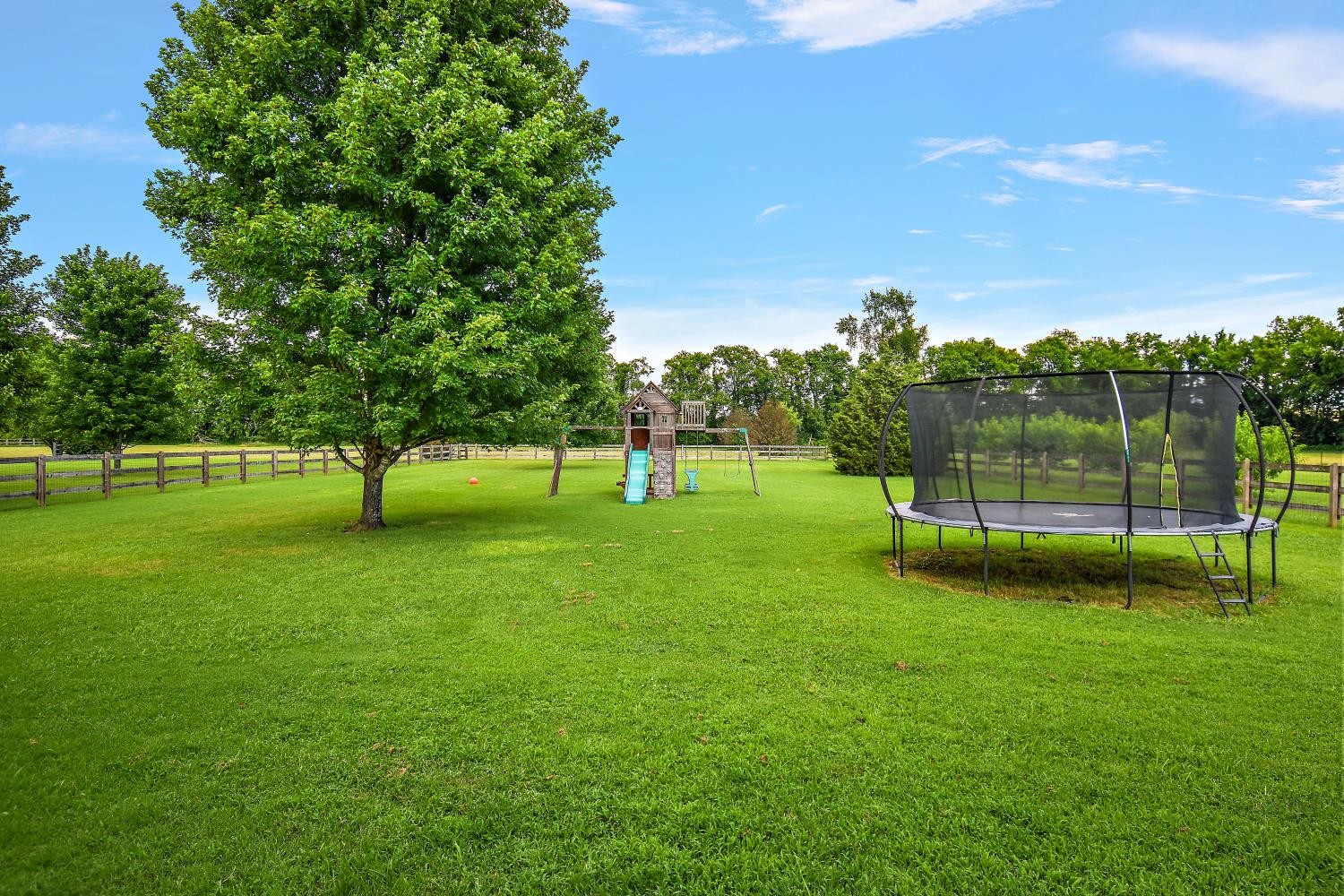 1191 Lone Oak Rd