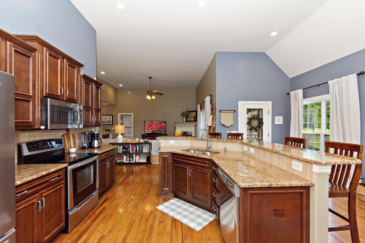 1191 Lone Oak Rd
