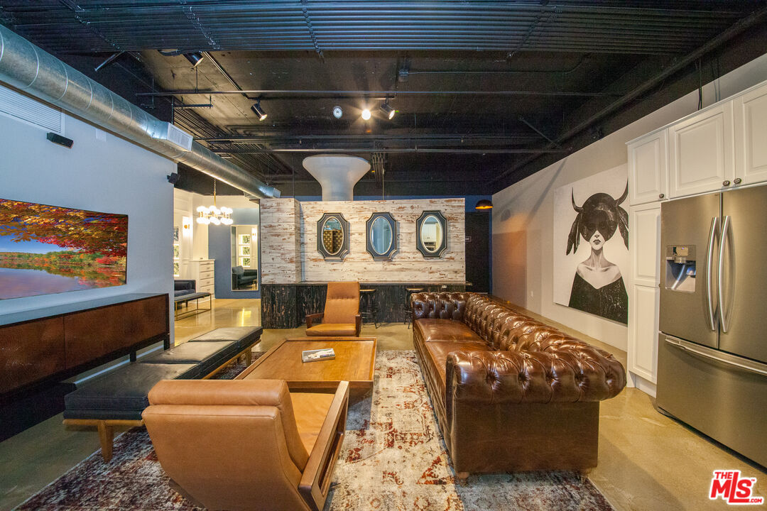 530 Molino St Unit: 113