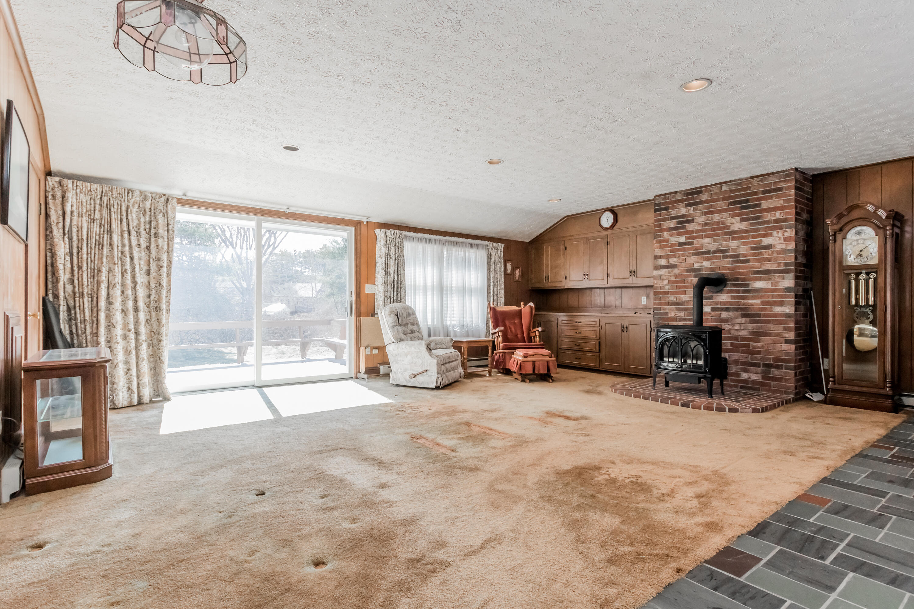 51 Pine Point Road
