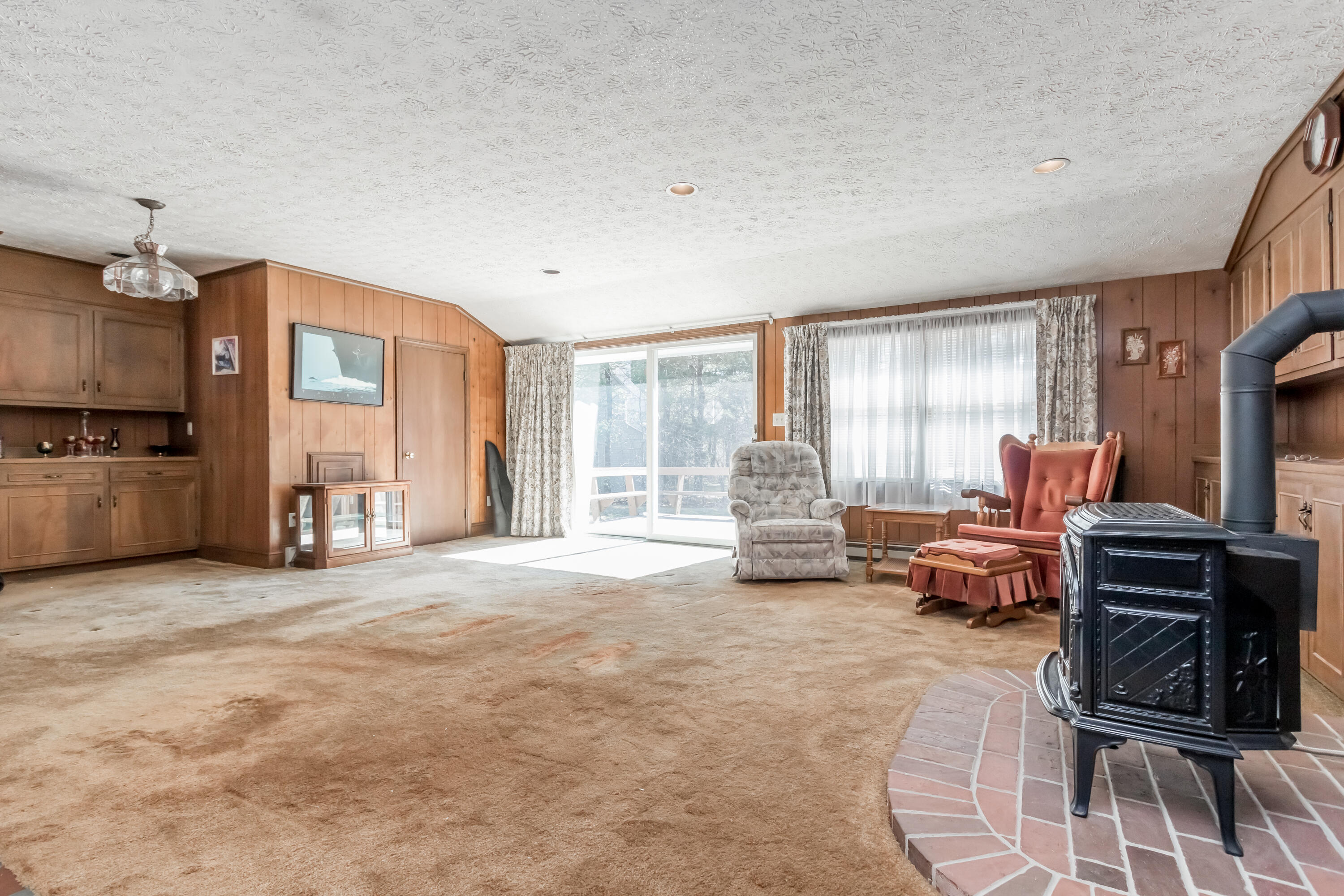 51 Pine Point Road