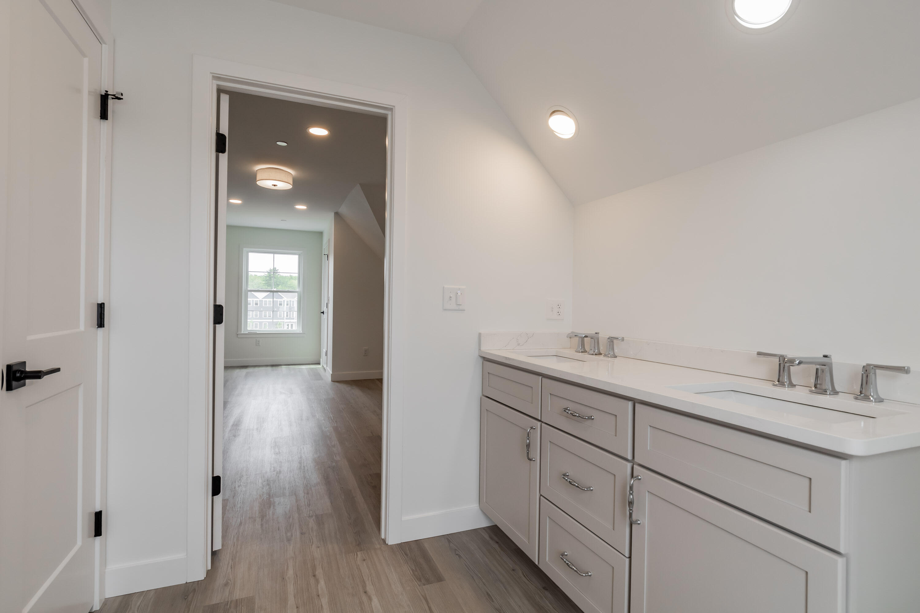12 Pacer Way, C-1A