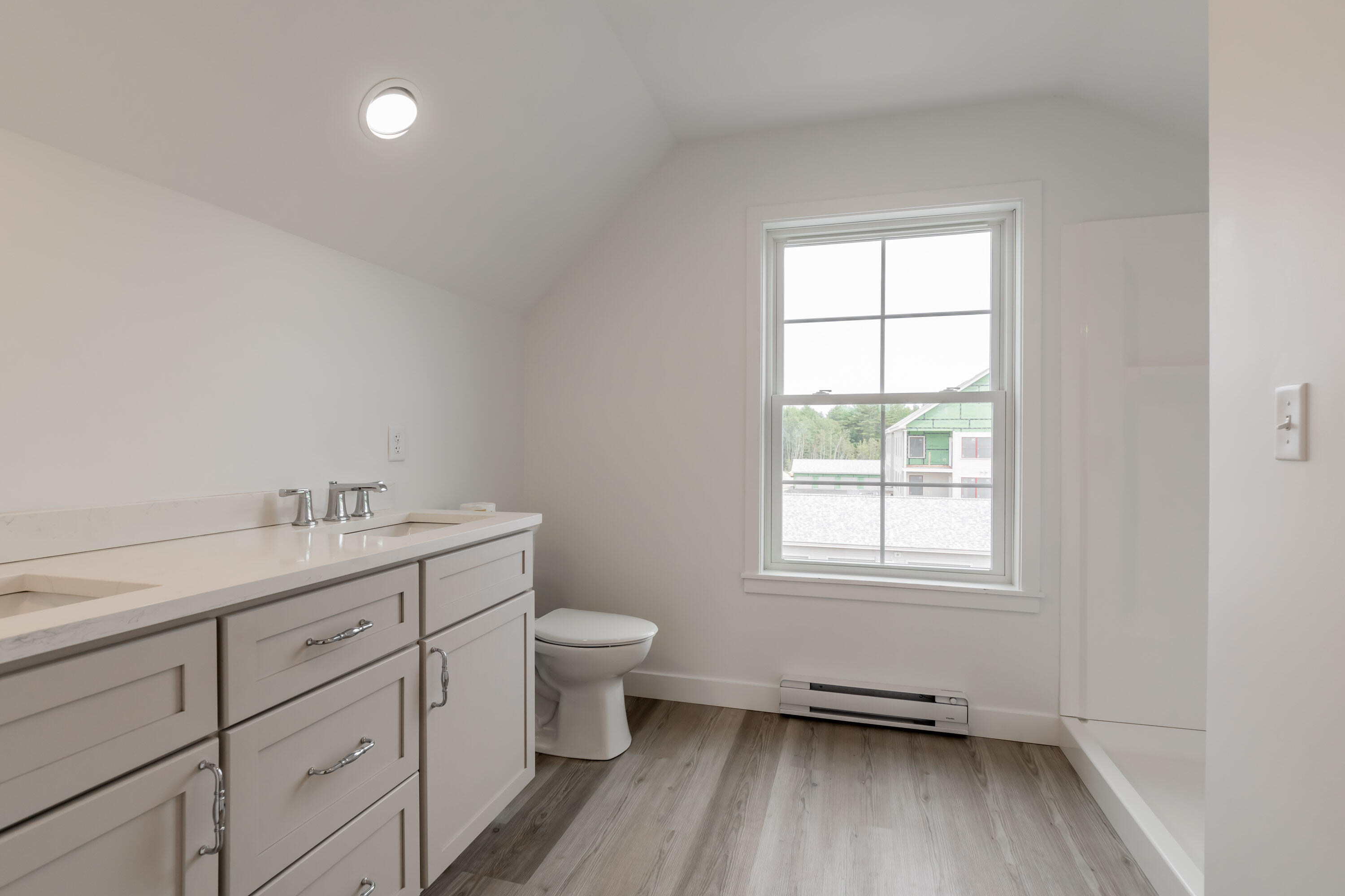 12 Pacer Way, C-1A