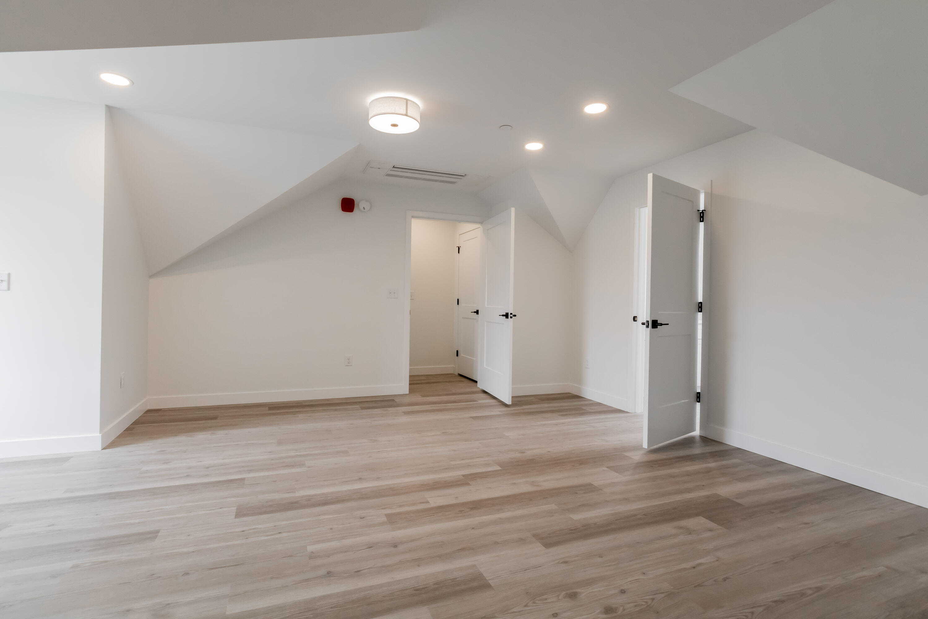 12 Pacer Way, C-1A
