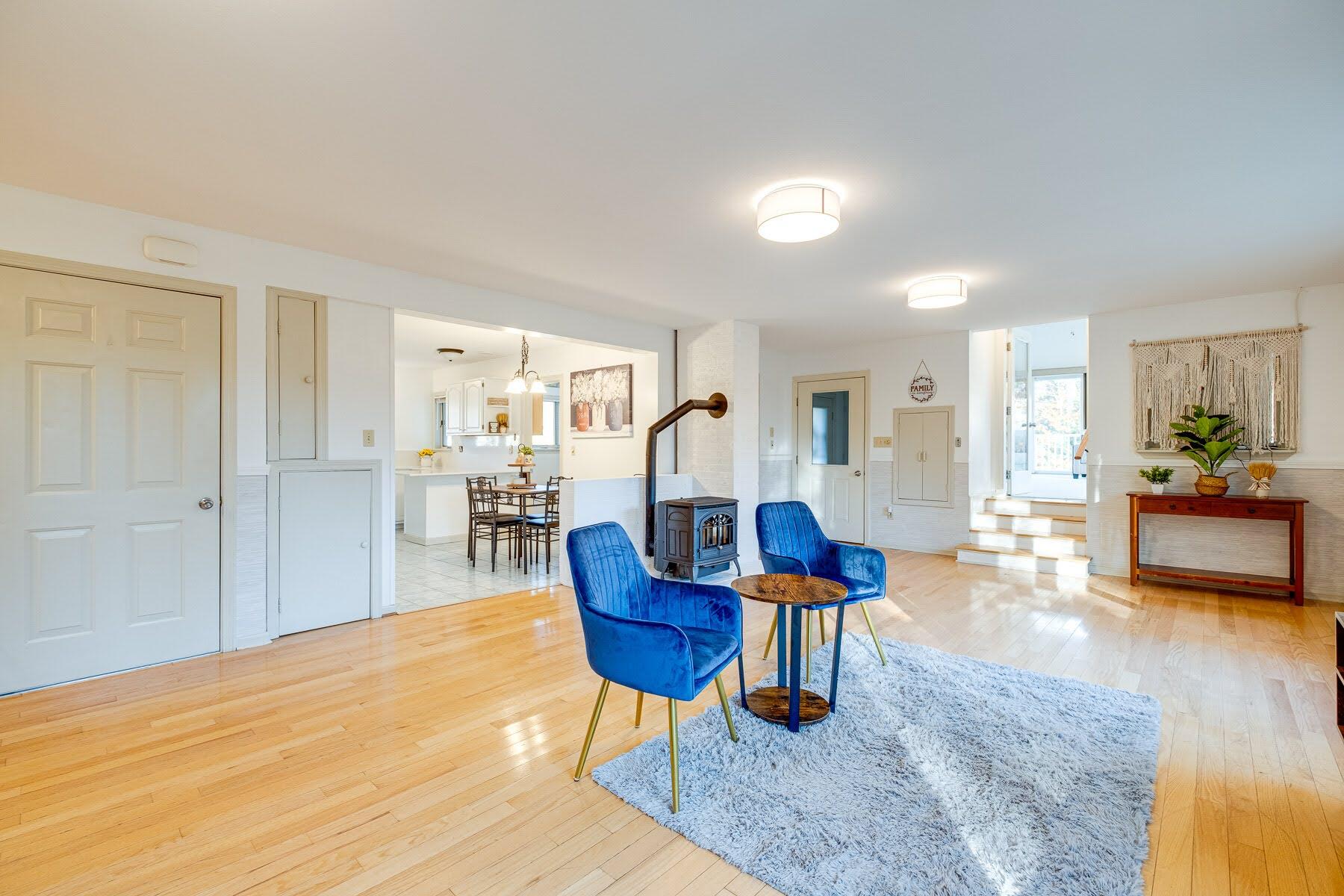 44 Easter Avenue