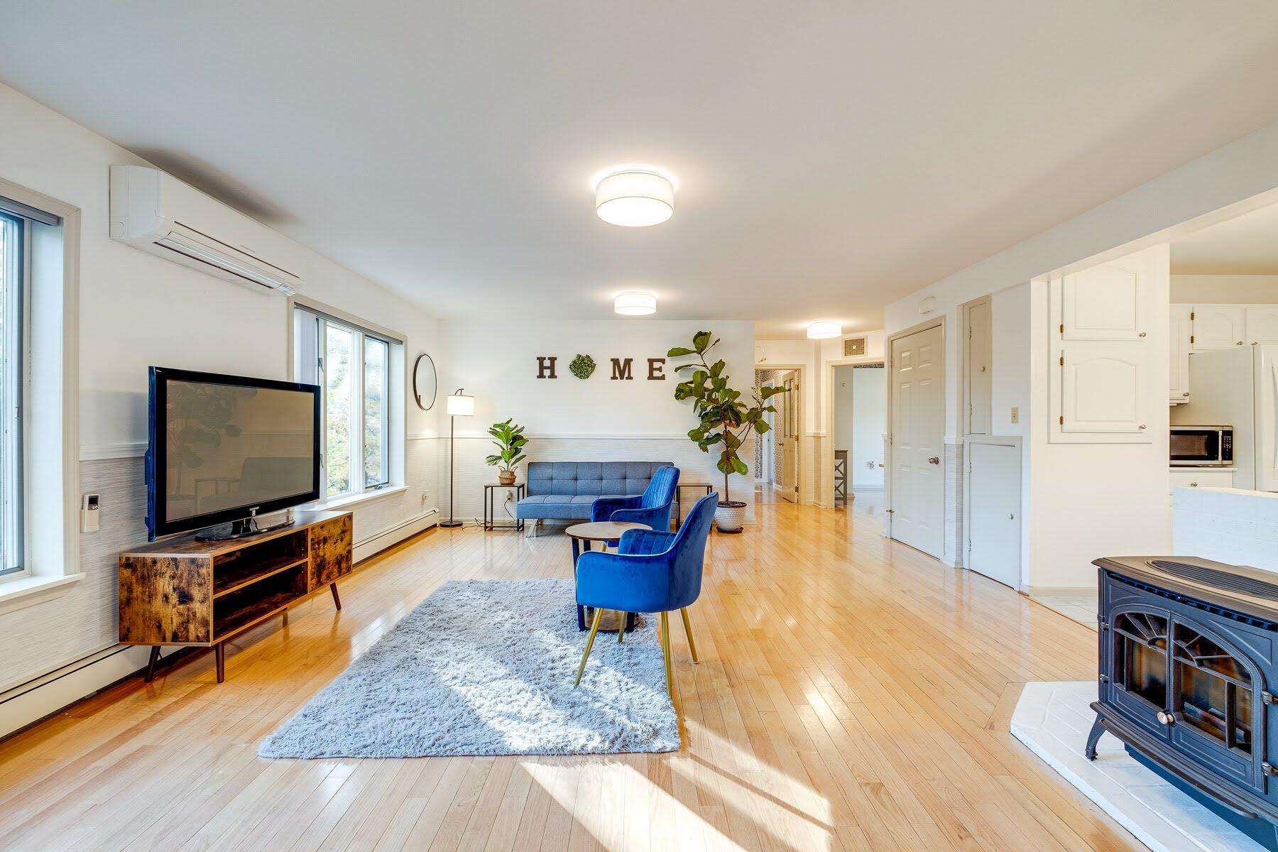 44 Easter Avenue