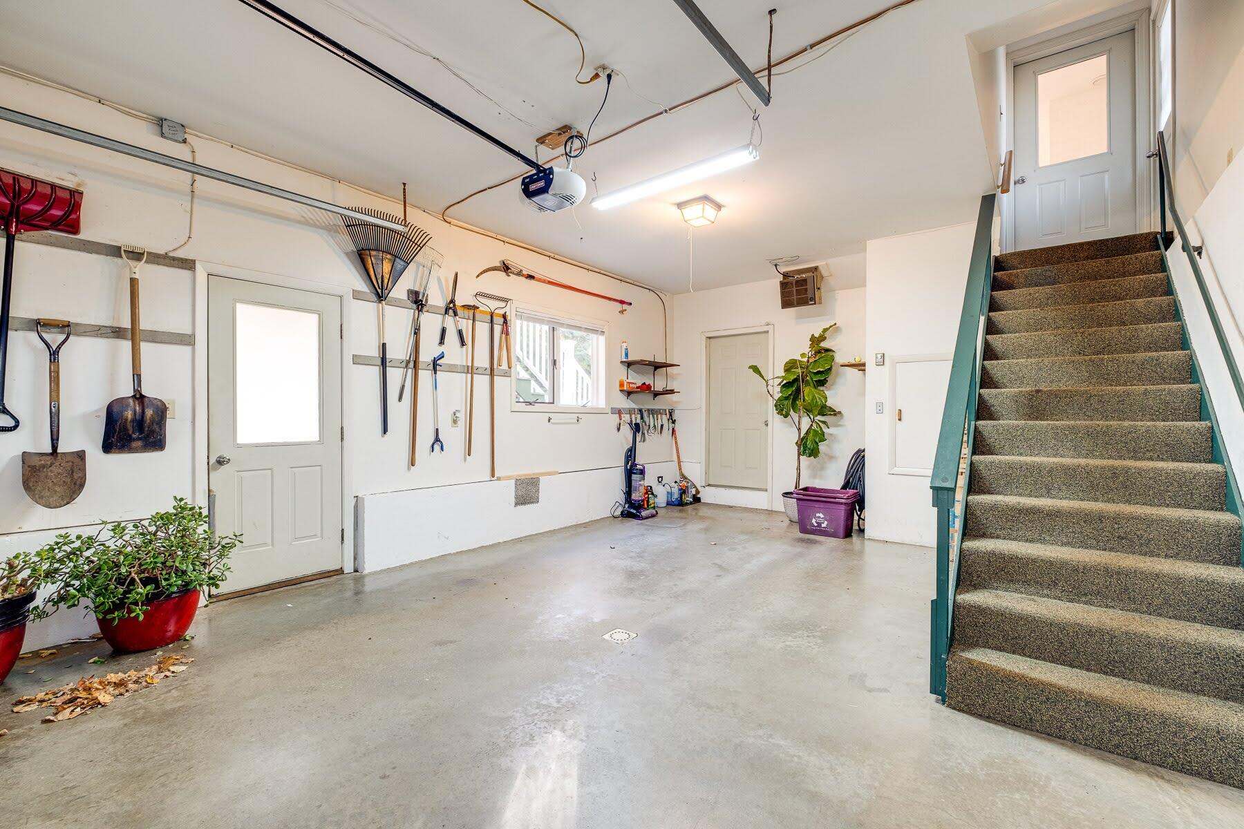 44 Easter Avenue