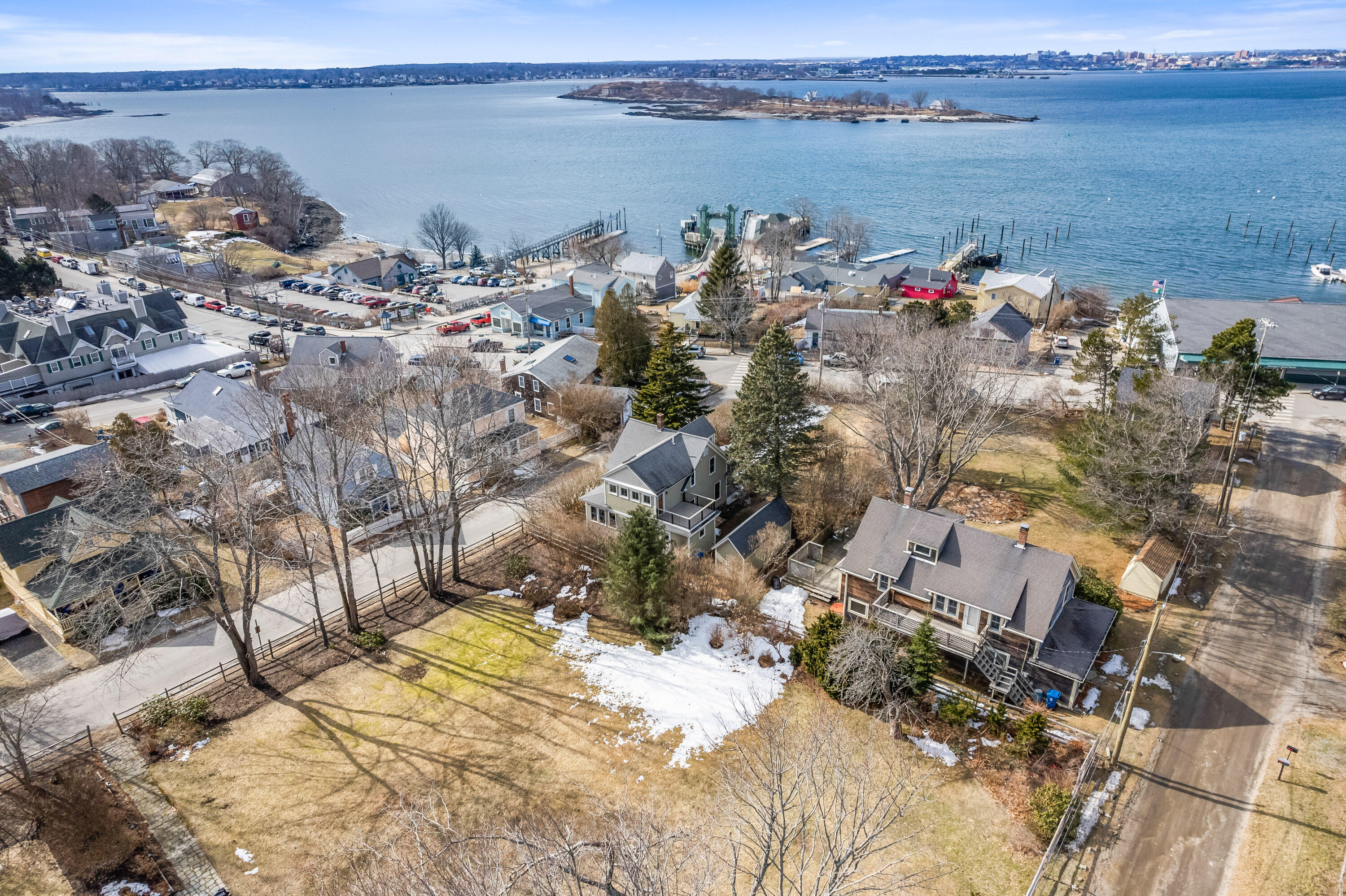 61 Island Avenue