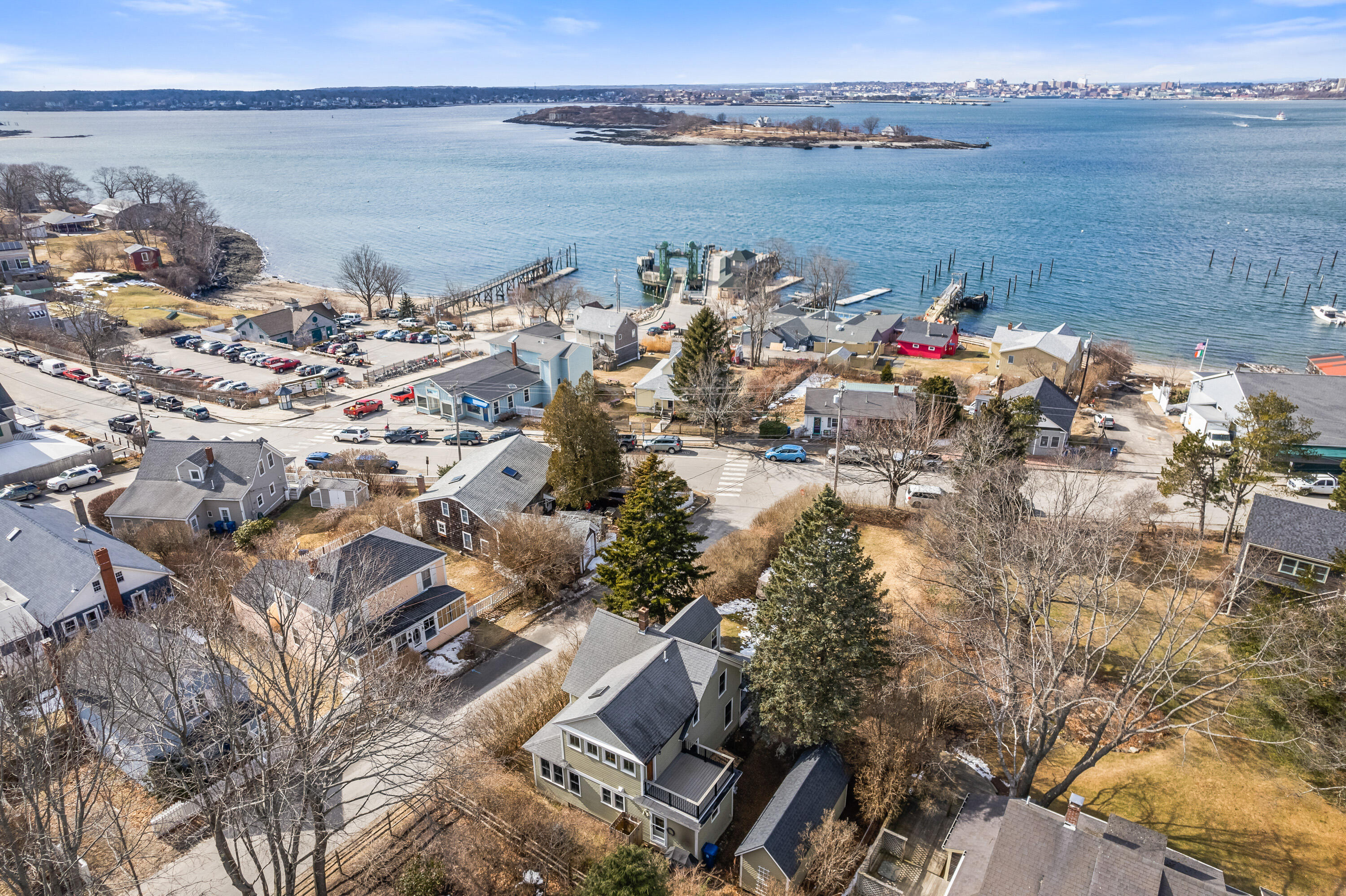 61 Island Avenue