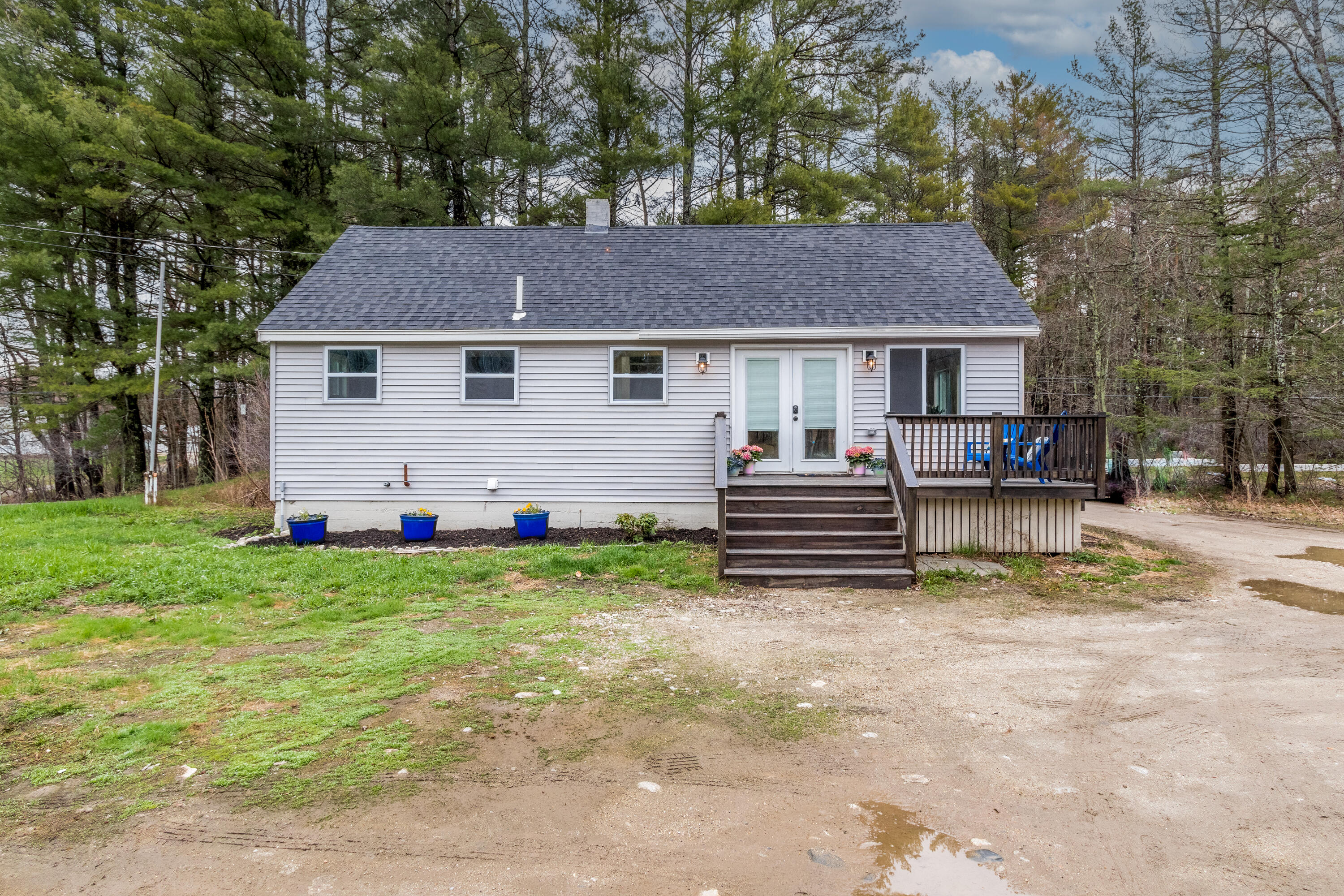 98 Longwoods Road