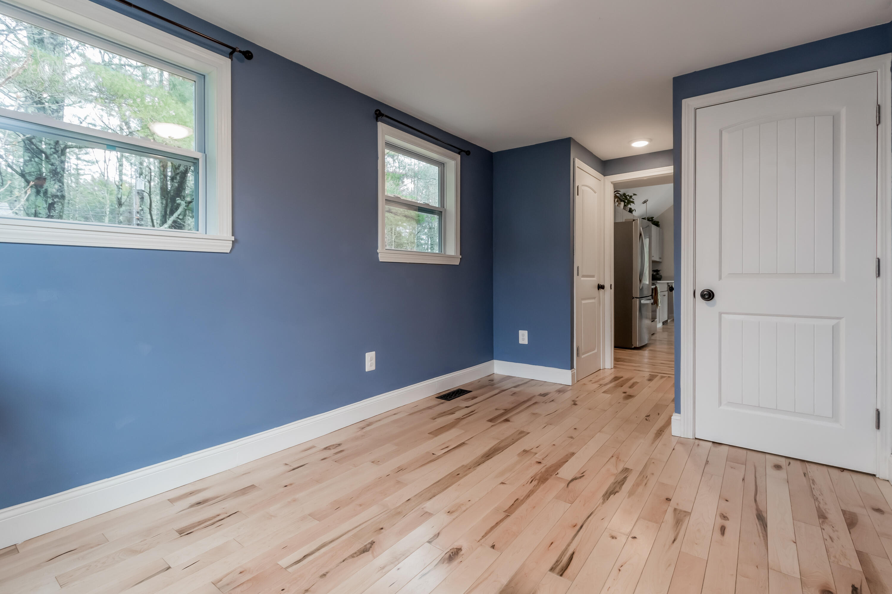 98 Longwoods Road