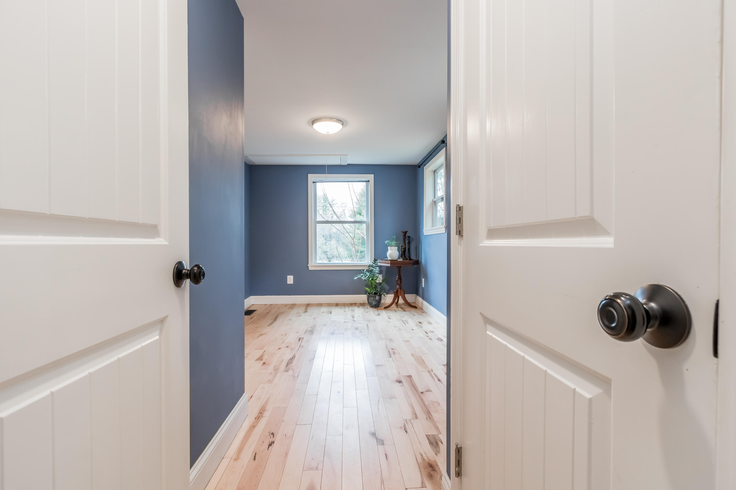 98 Longwoods Road