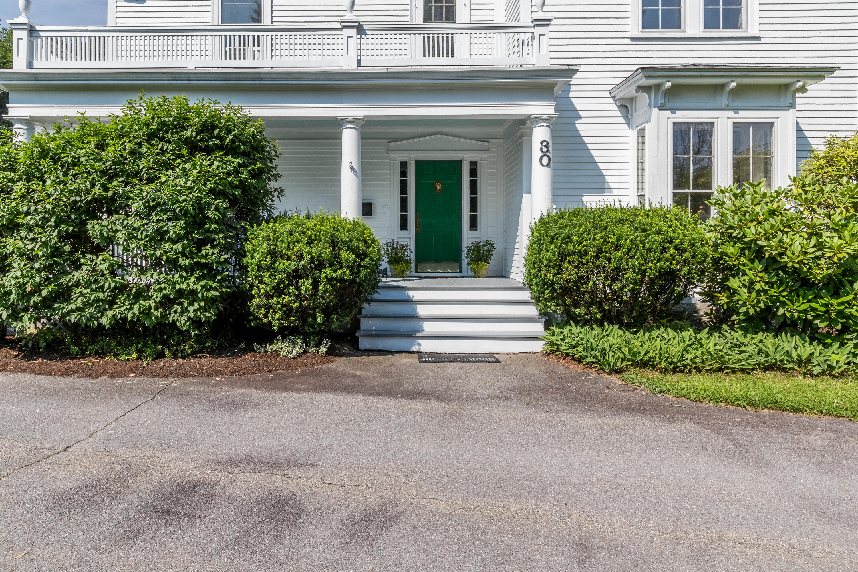 30 Flaggy Meadow Road