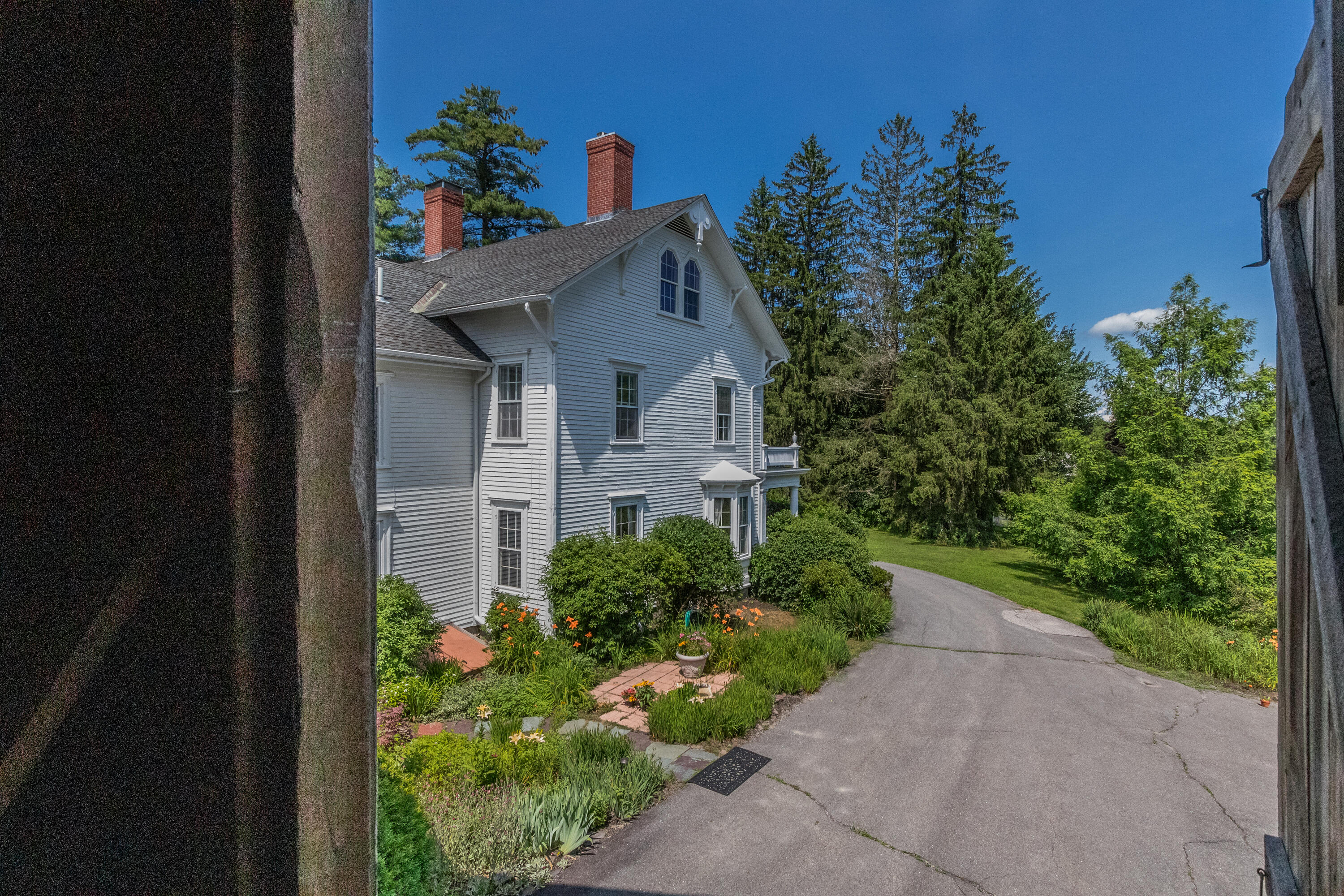 30 Flaggy Meadow Road