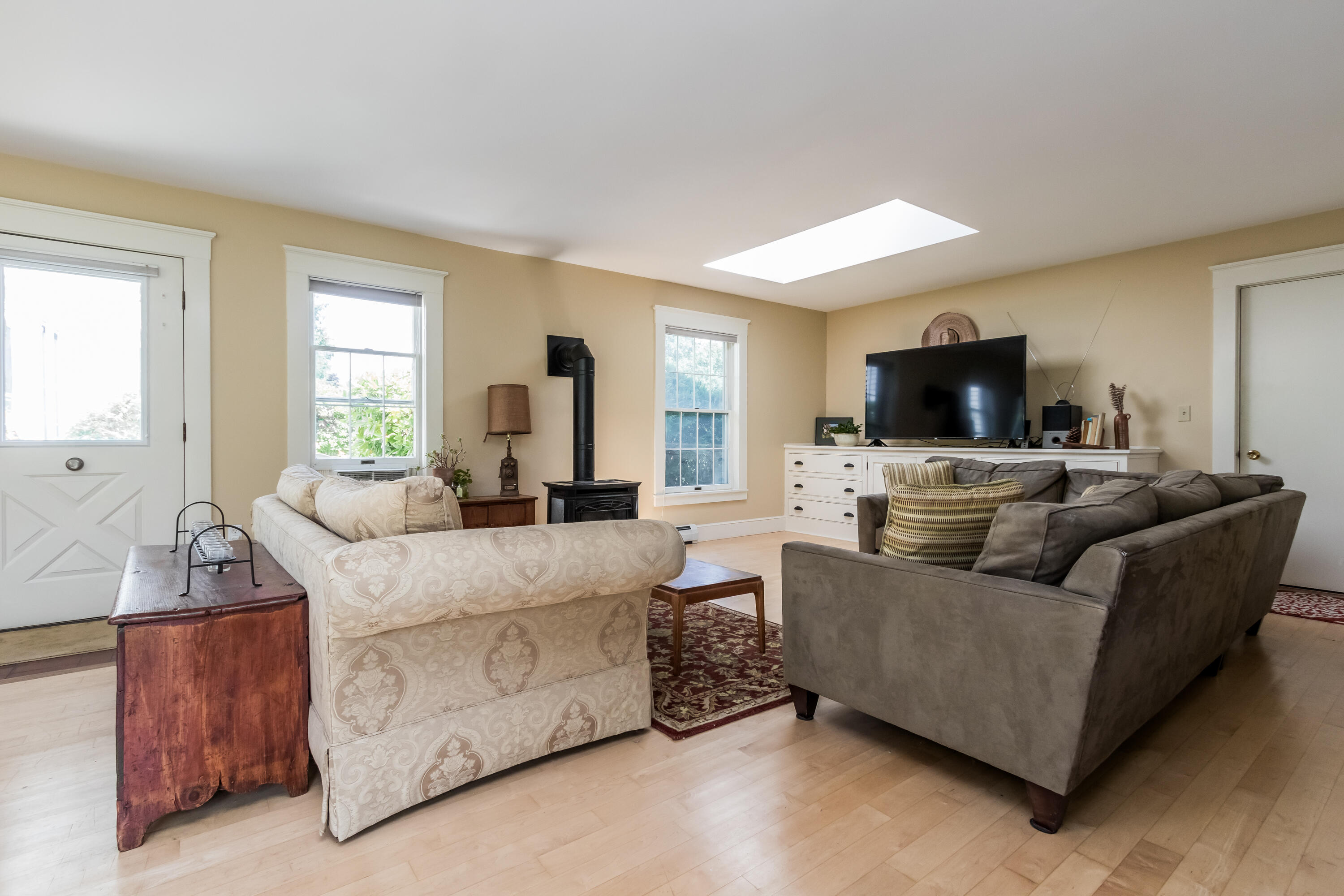 30 Flaggy Meadow Road