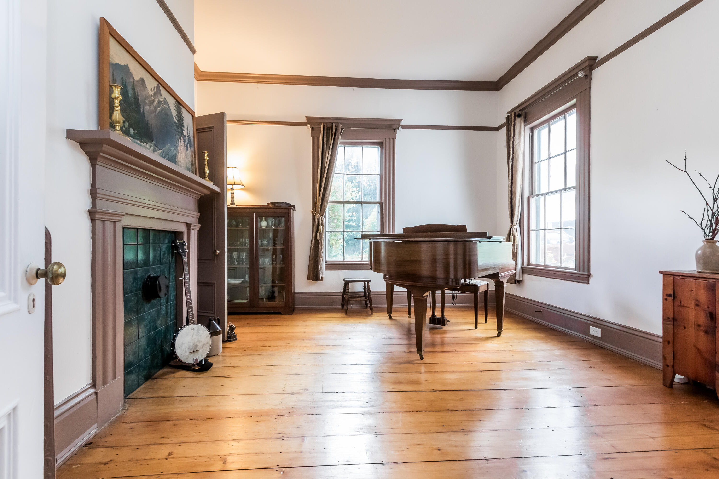 30 Flaggy Meadow Road