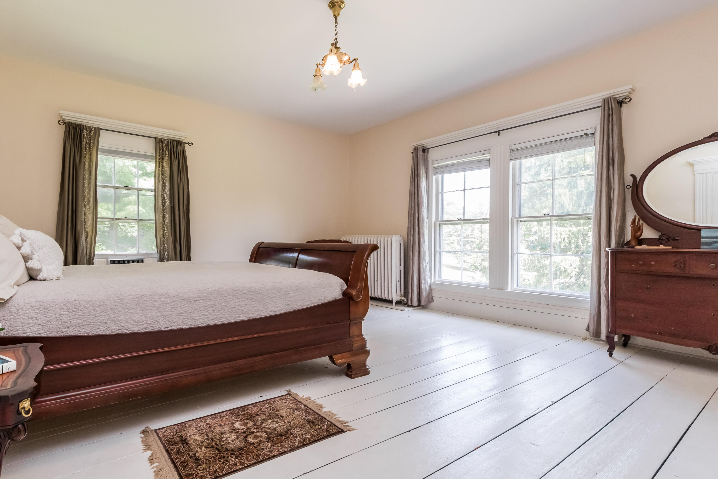30 Flaggy Meadow Road
