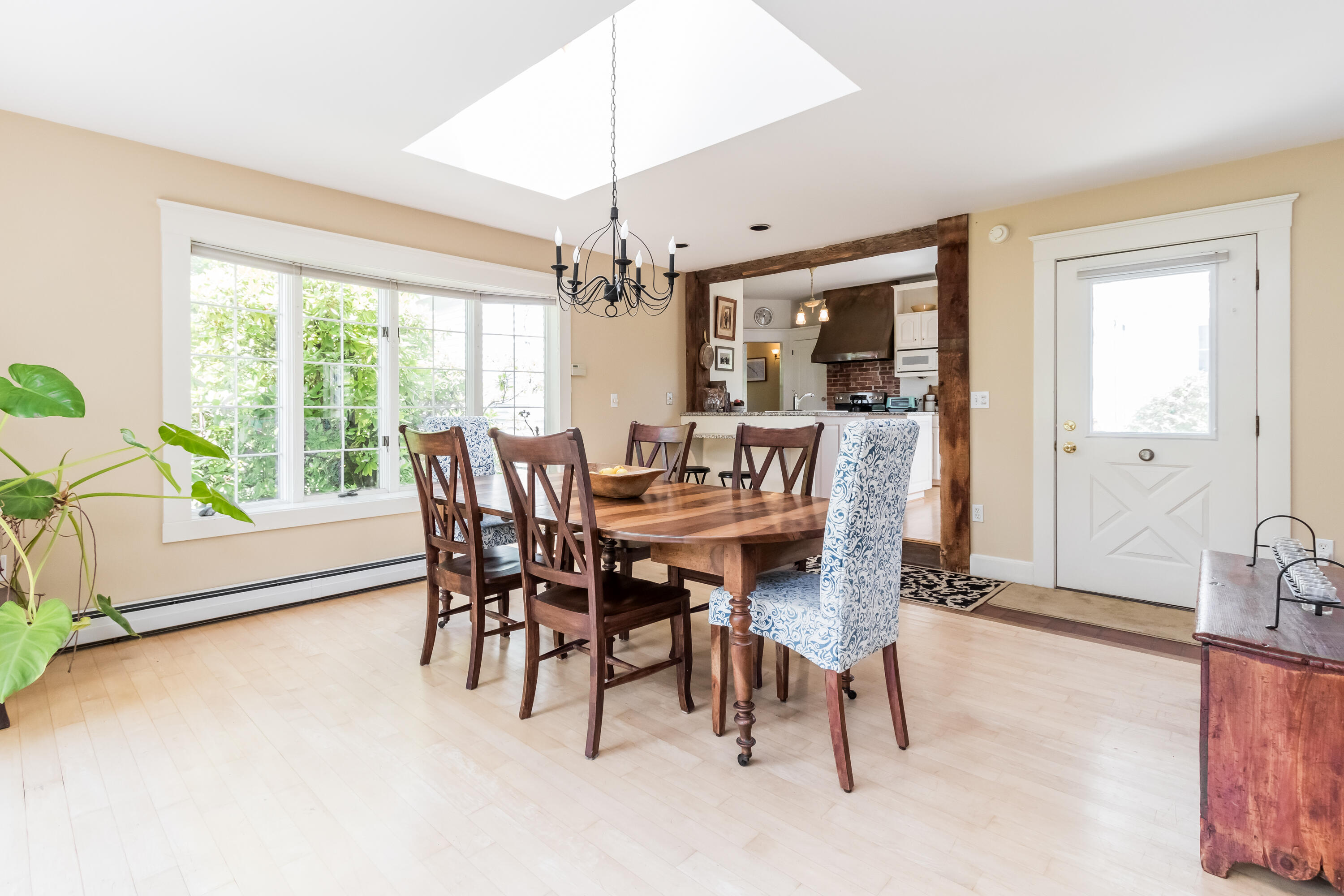 30 Flaggy Meadow Road