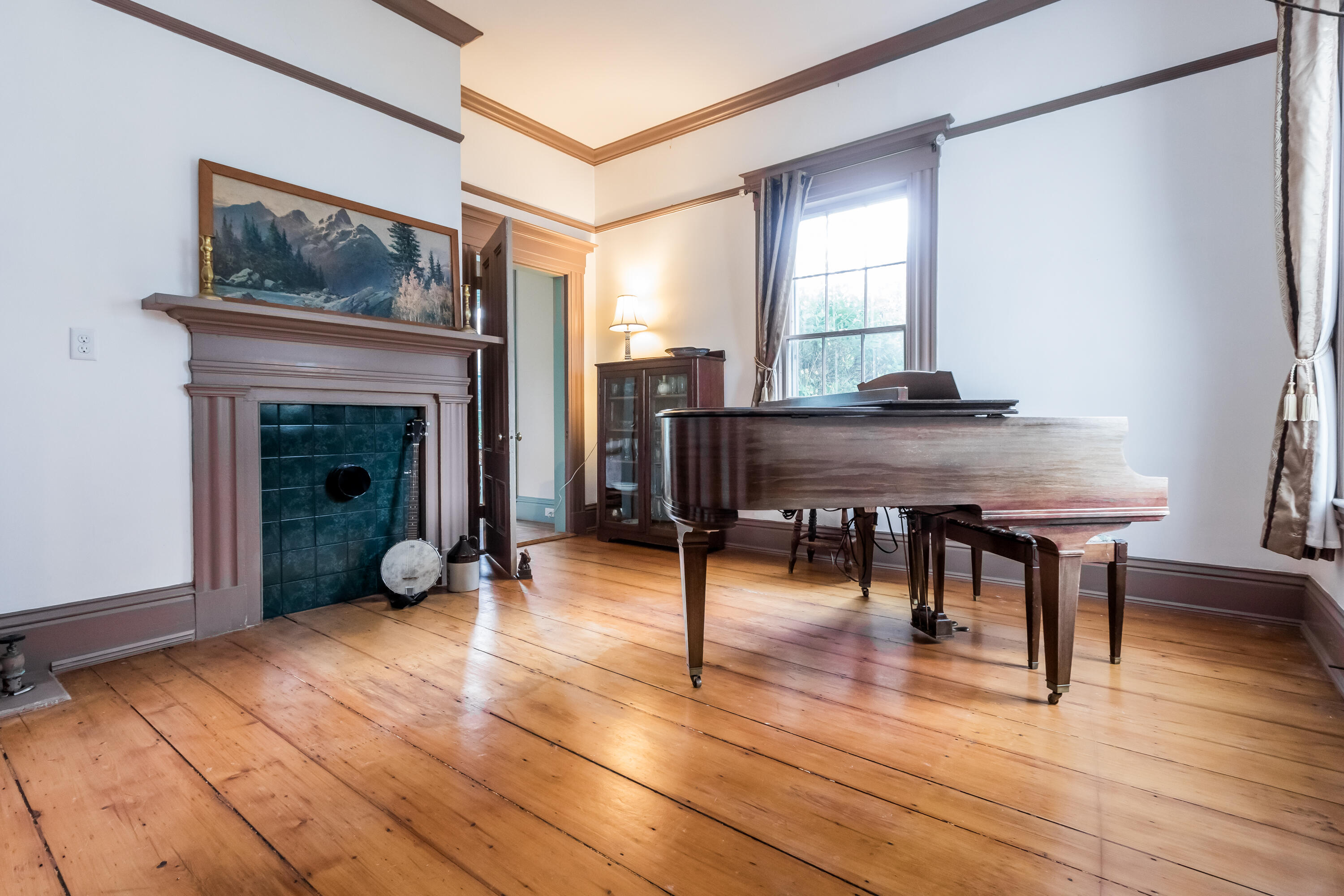 30 Flaggy Meadow Road