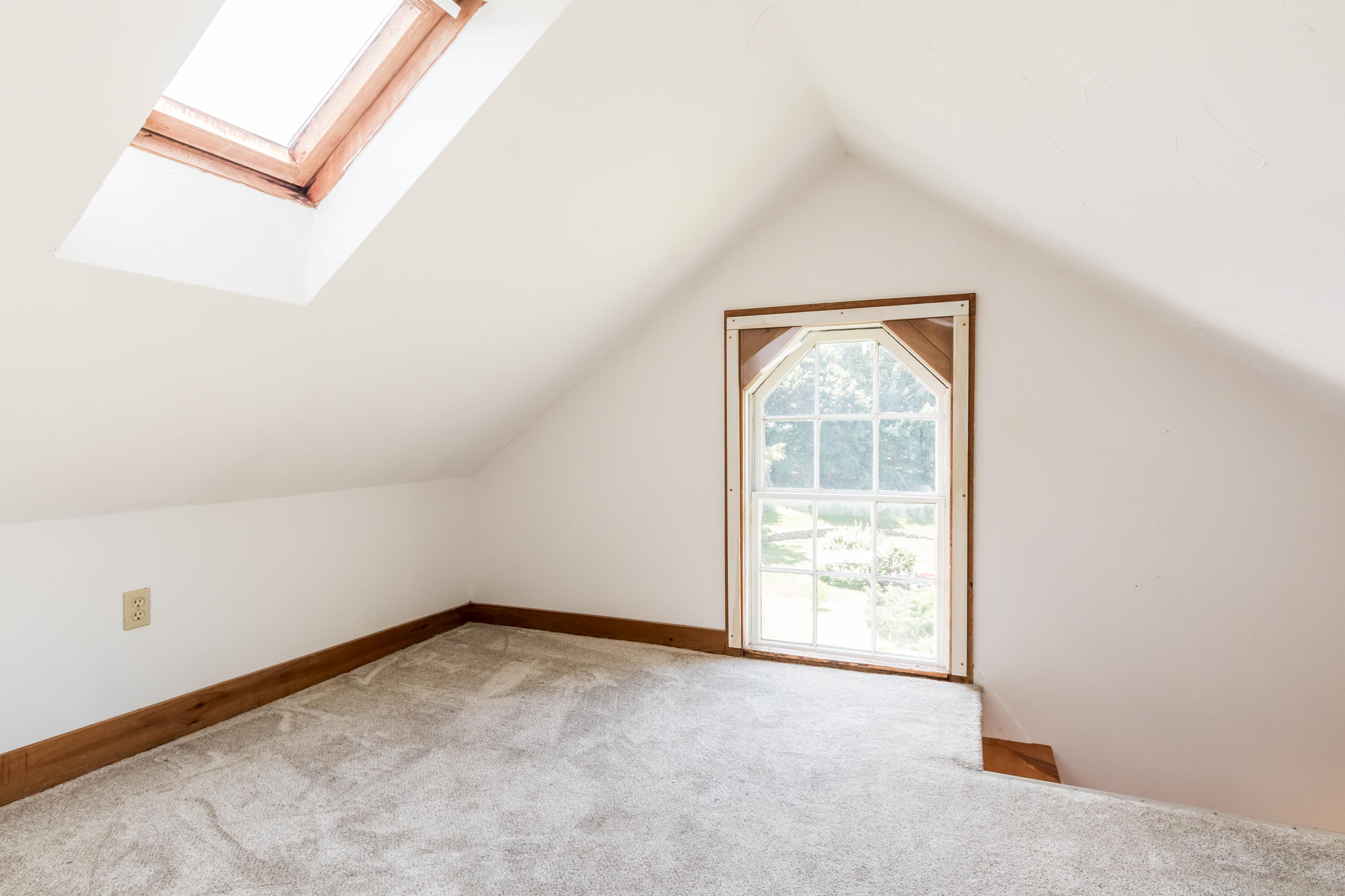 30 Flaggy Meadow Road