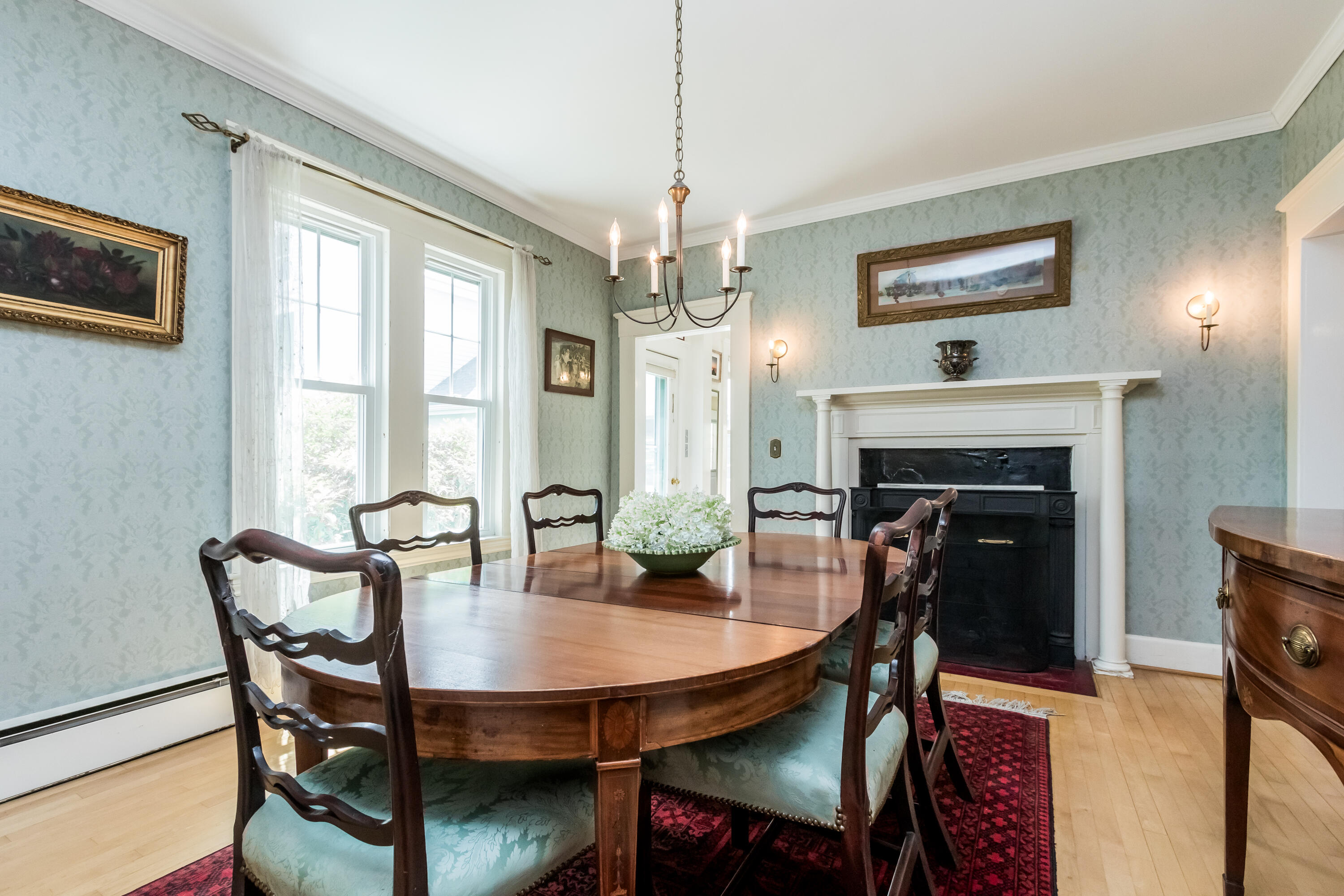 30 Flaggy Meadow Road