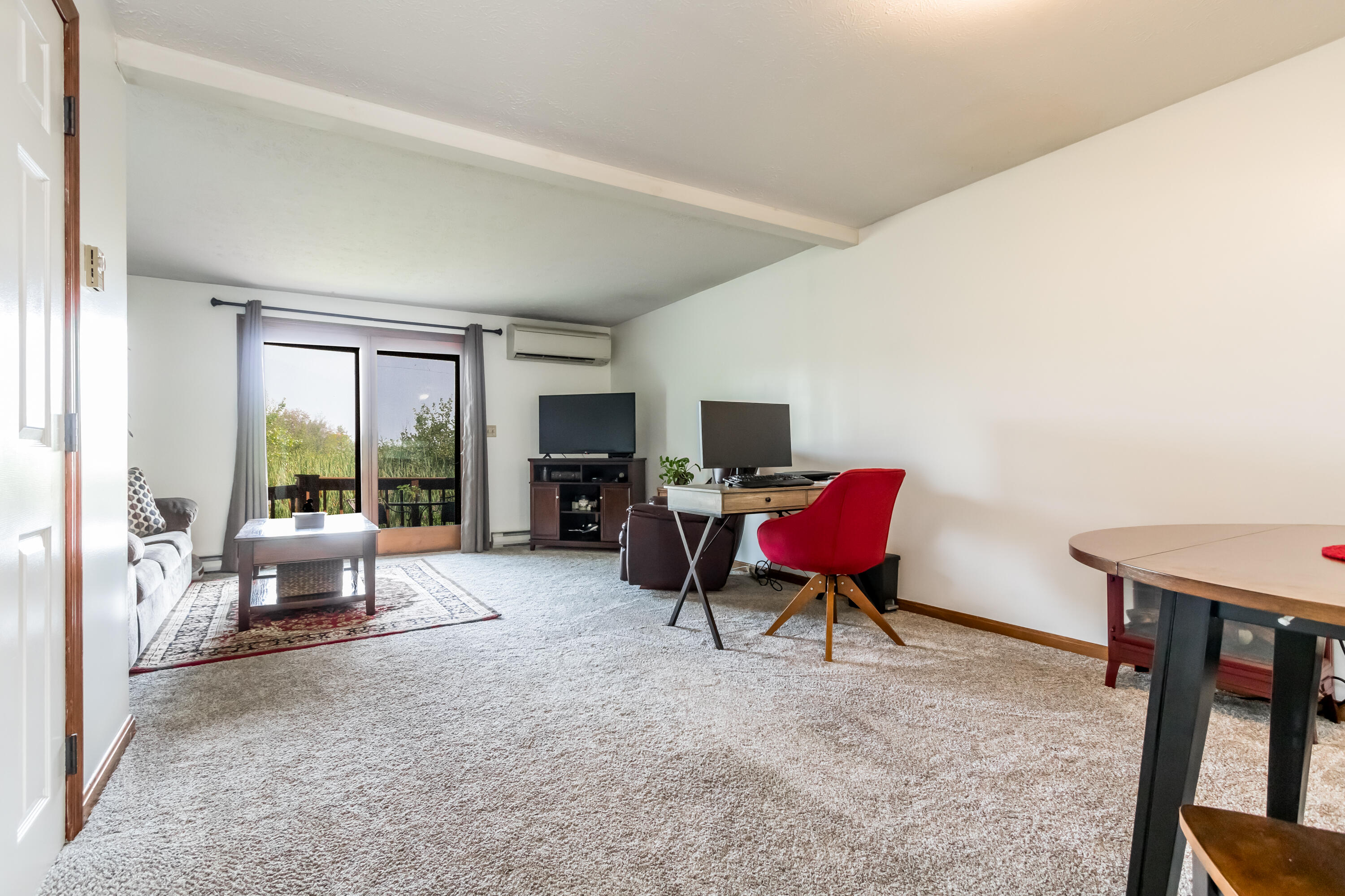125 Portland Avenue, 32