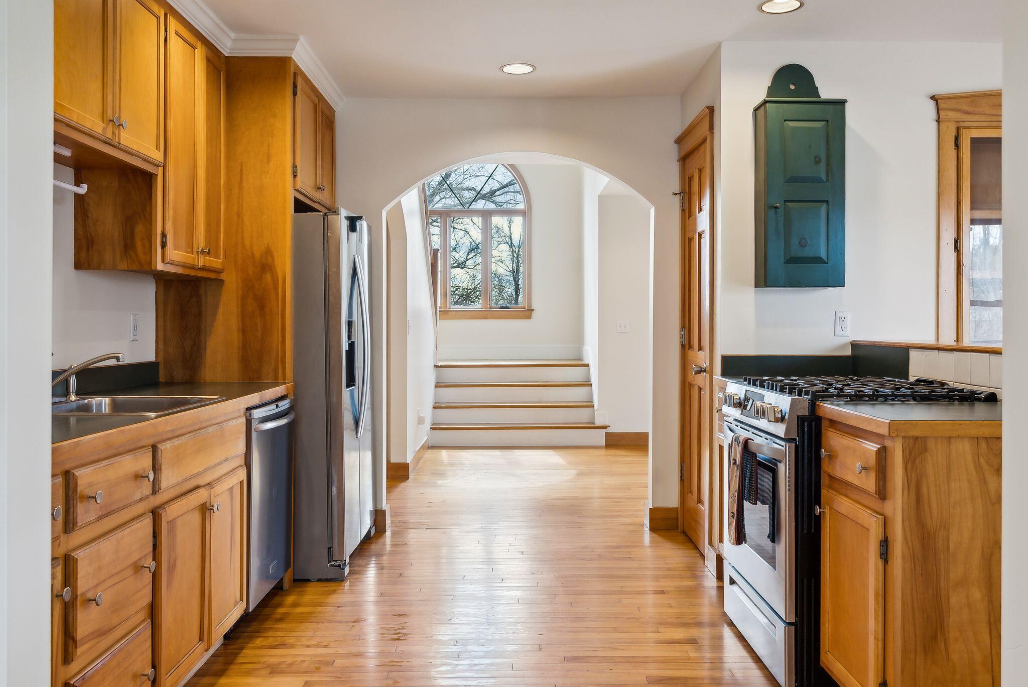 15 Willow Lane