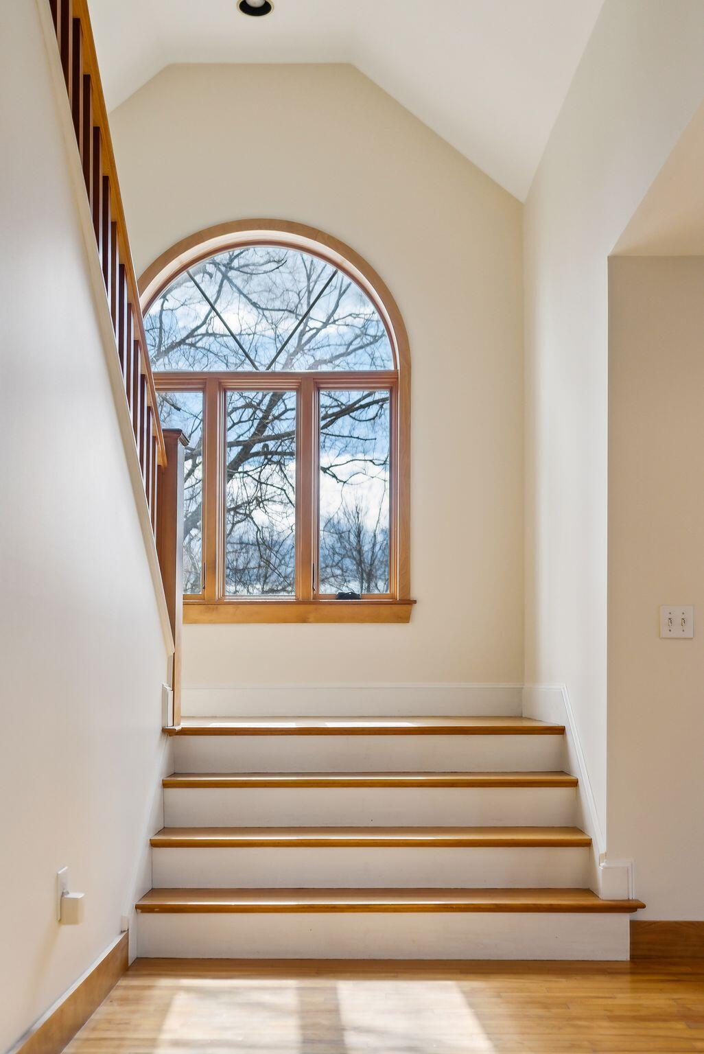 15 Willow Lane