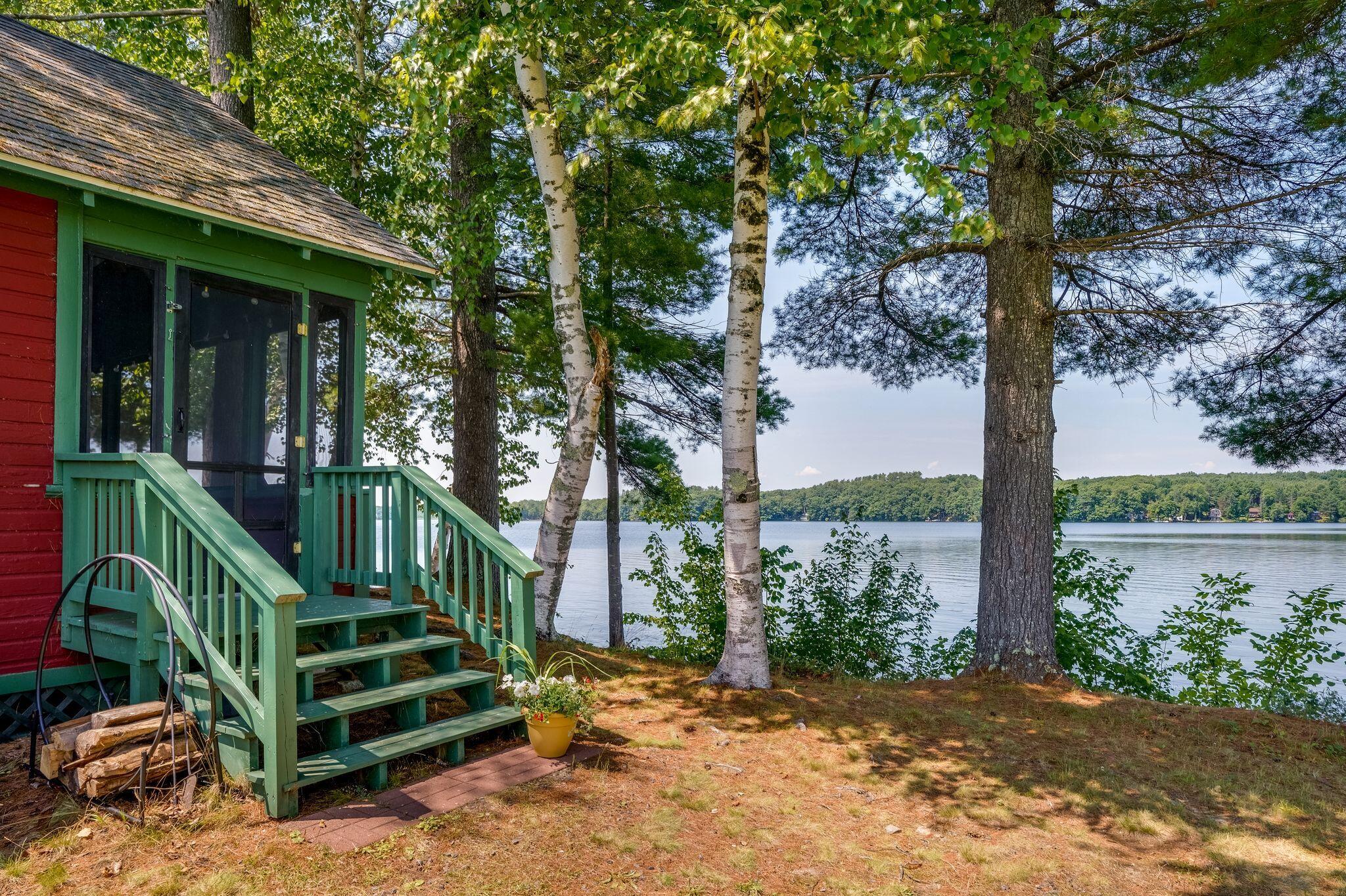 1270 Lakeview Drive, 9