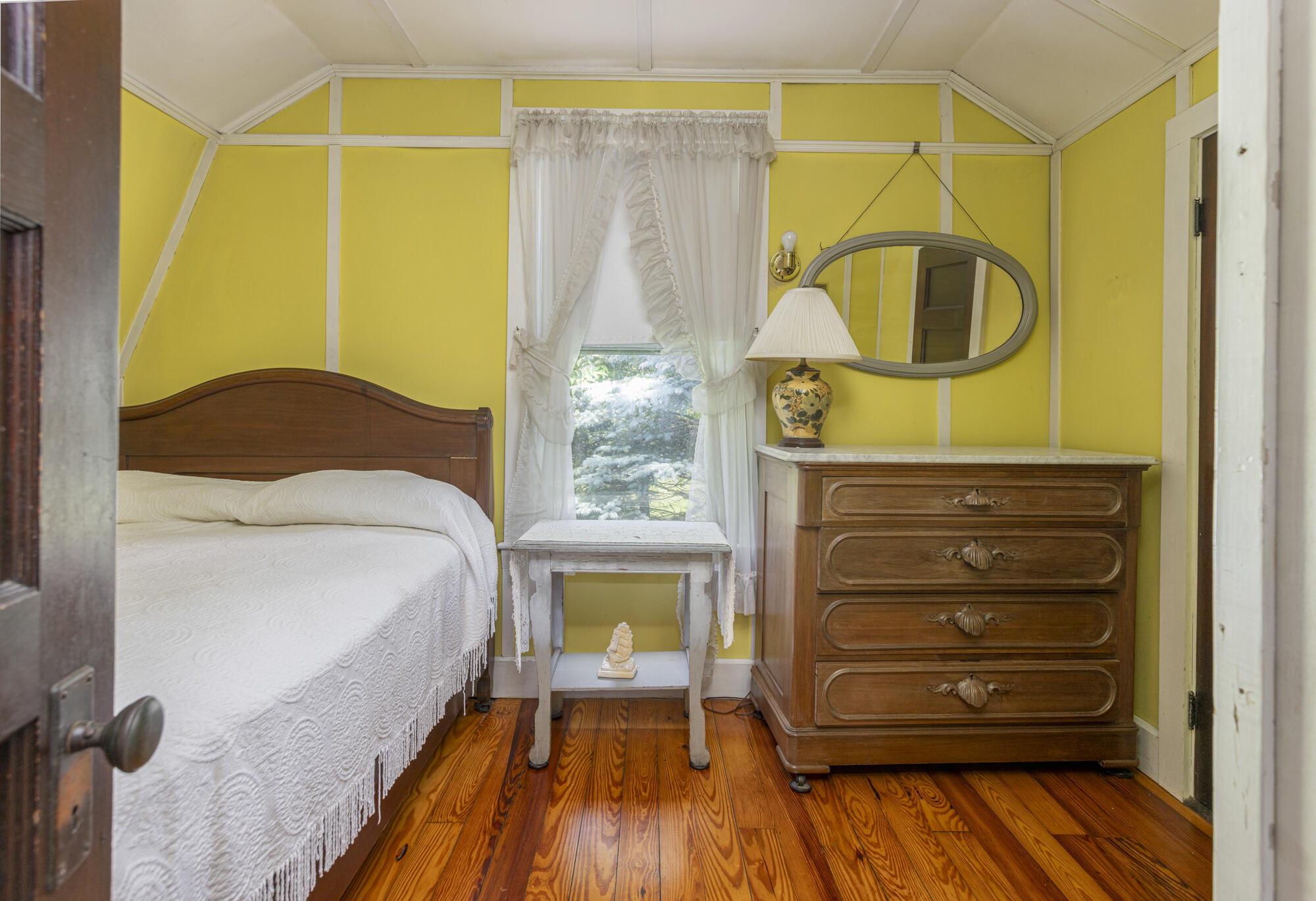 18 Hadlock Cove Road