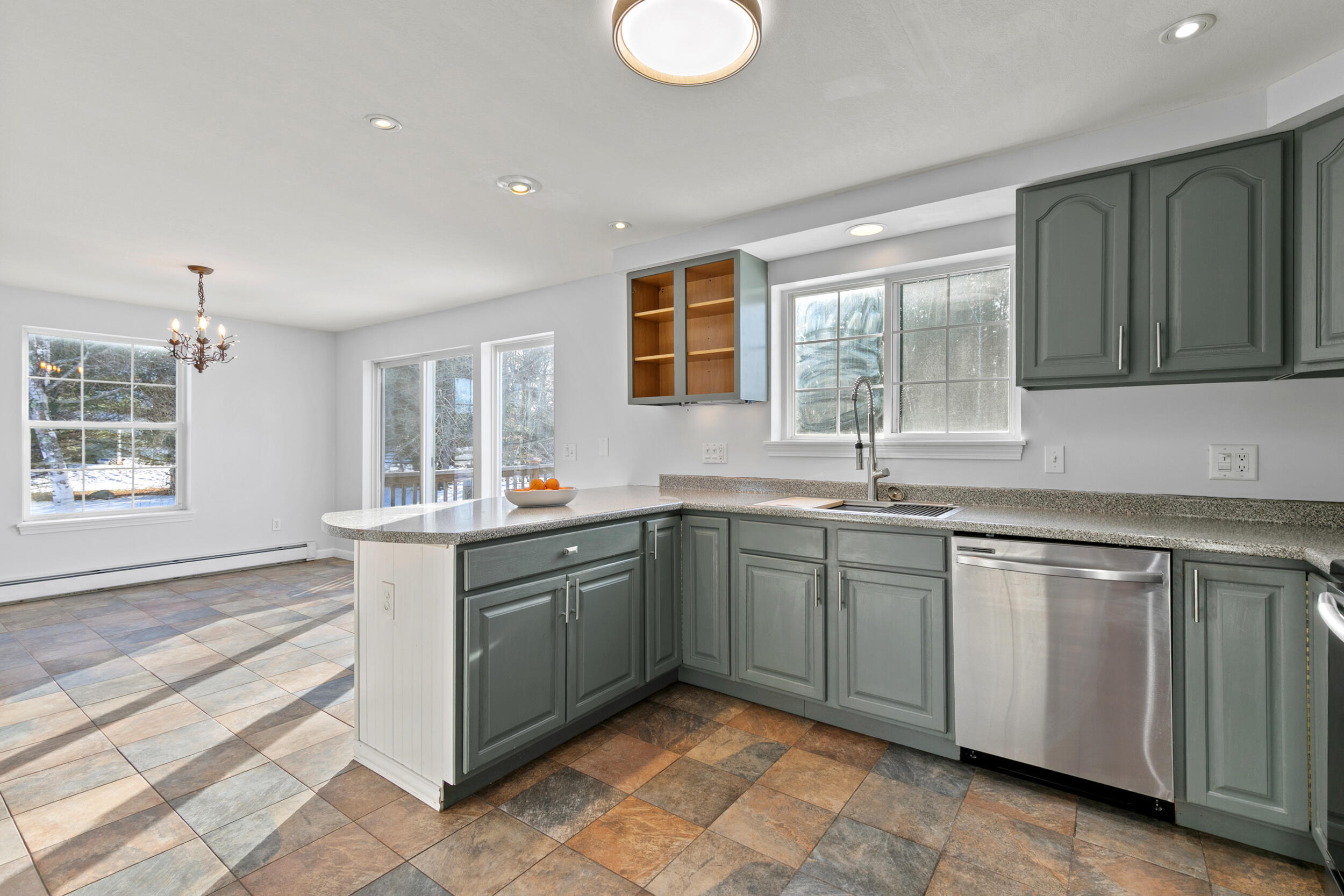 18 Rose Wood Drive