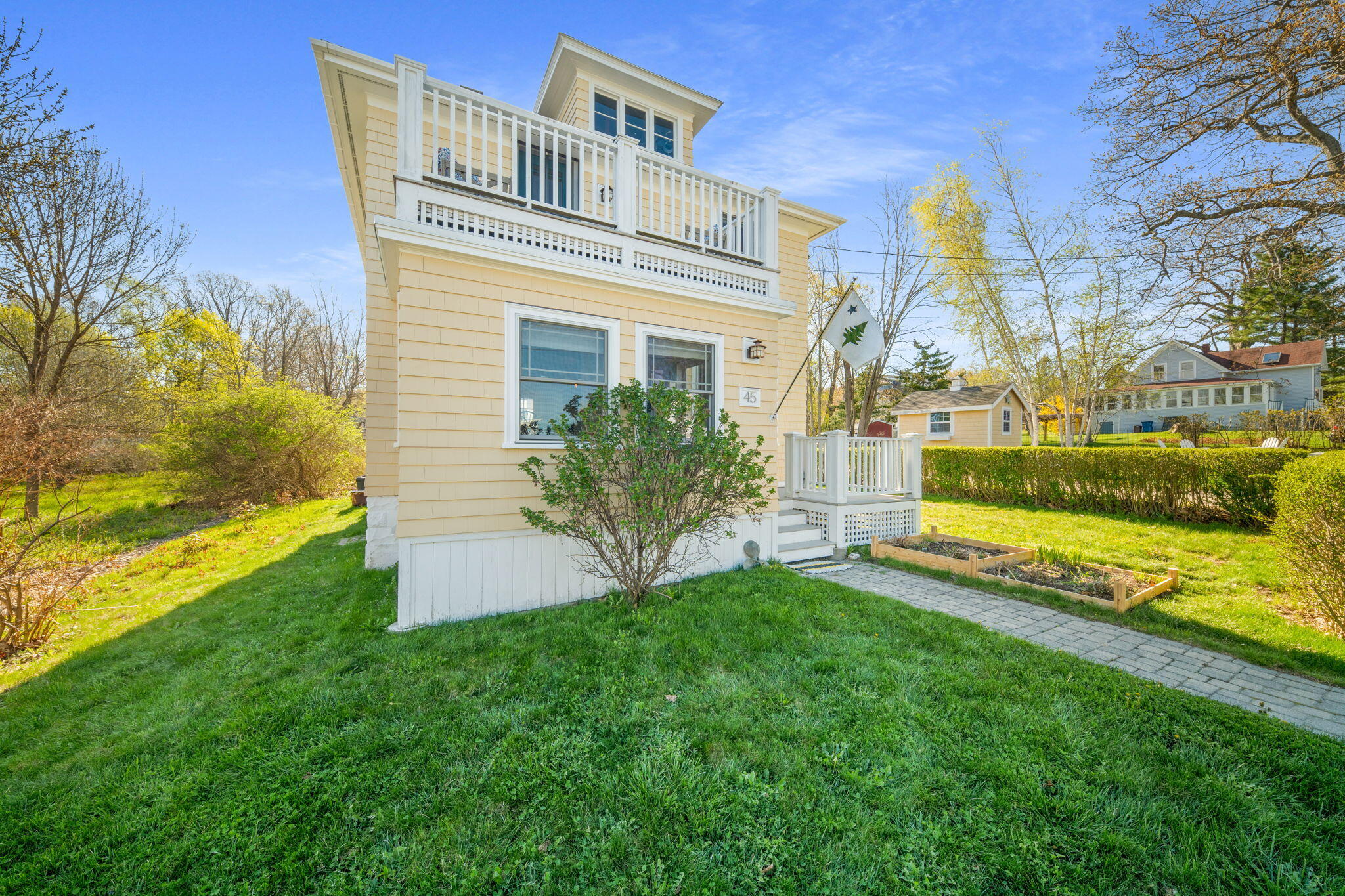 45 Centennial Street