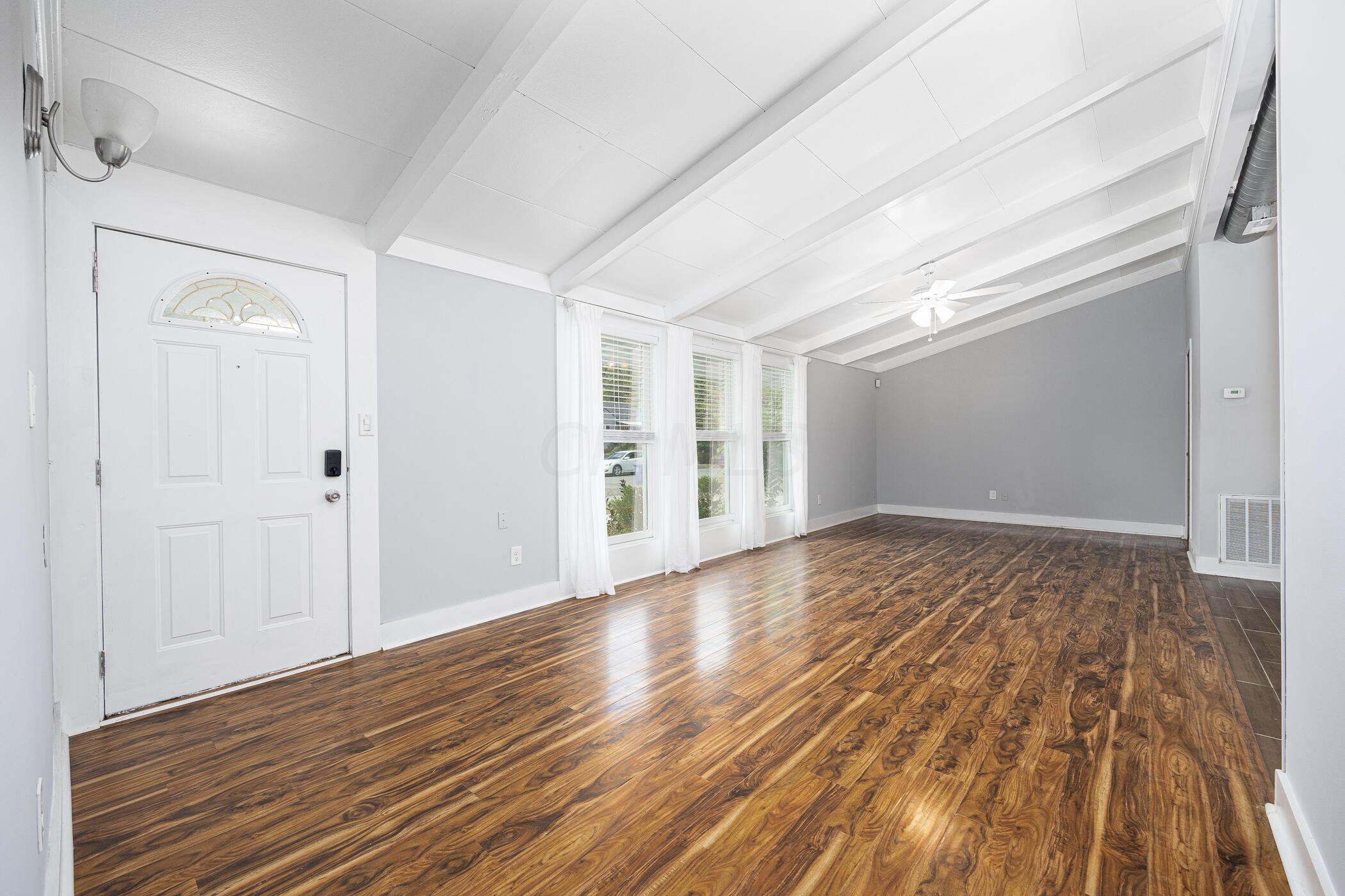 2540 Grasmere Avenue