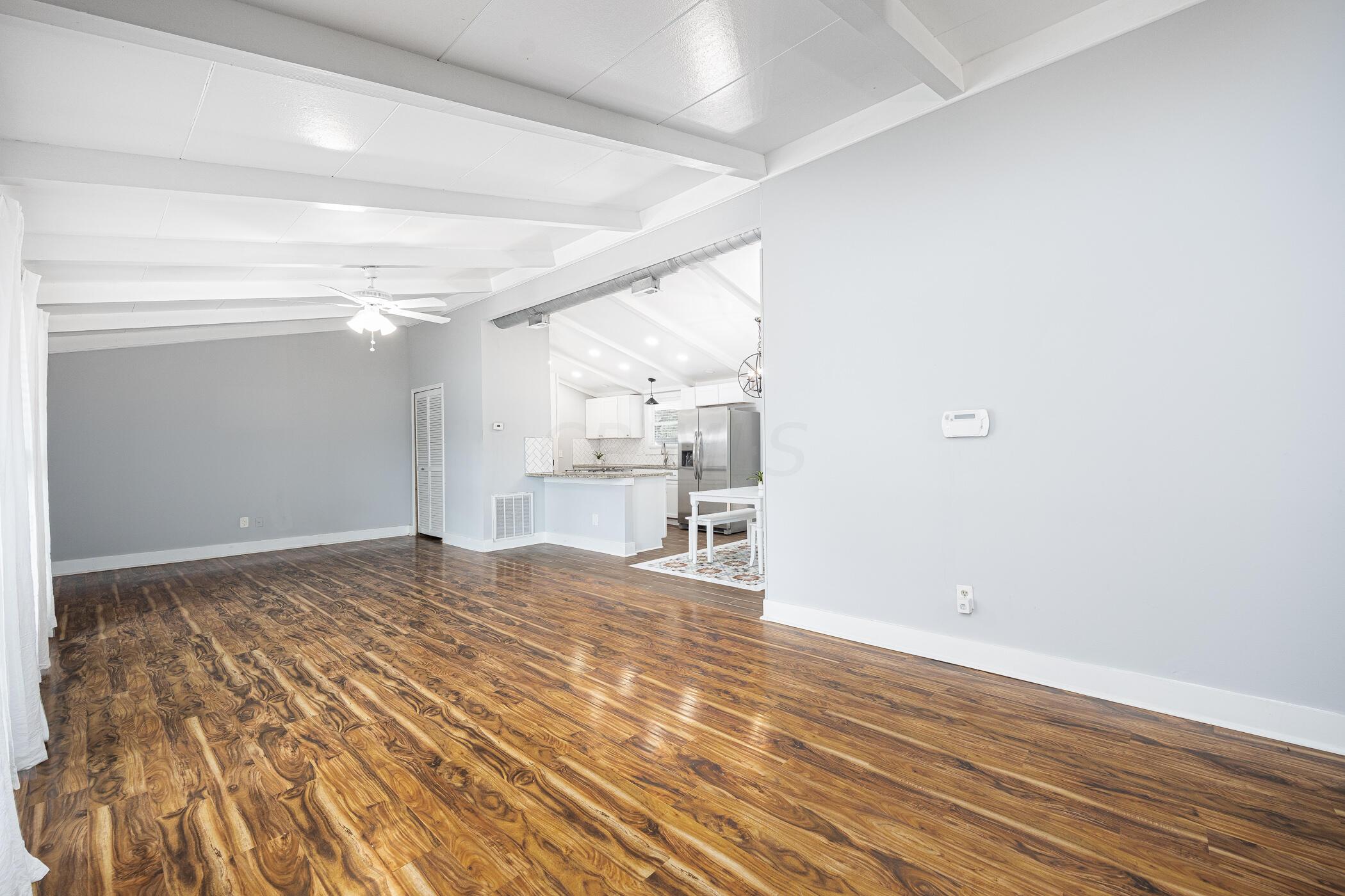 2540 Grasmere Avenue