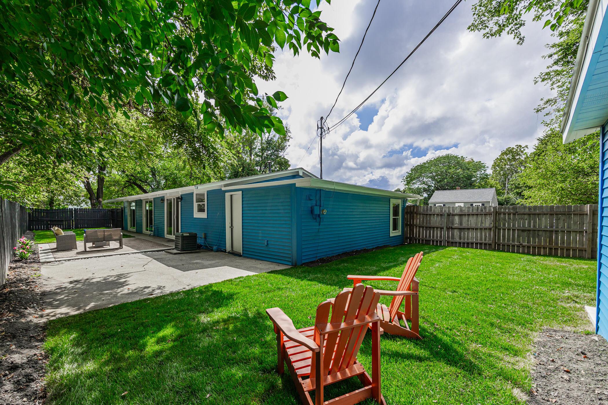 2540 Grasmere Avenue