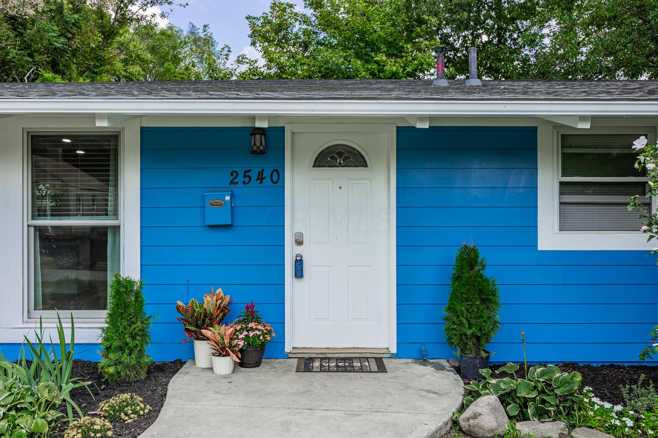 2540 Grasmere Avenue