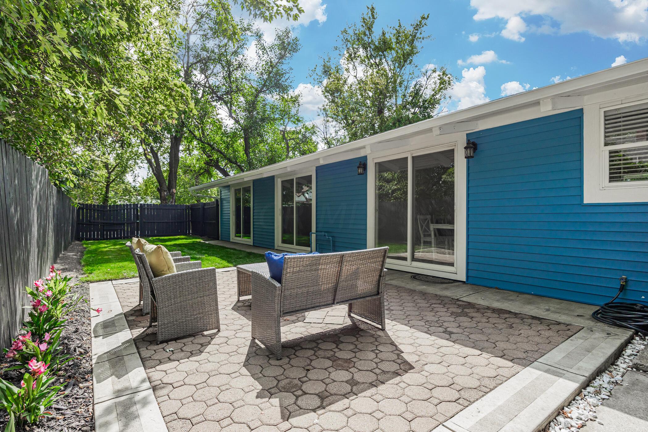 2540 Grasmere Avenue