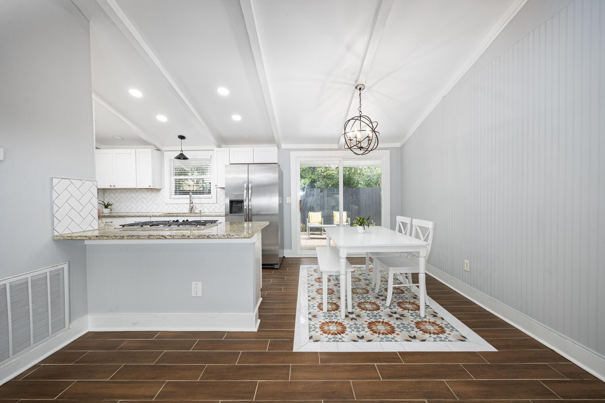 2540 Grasmere Avenue