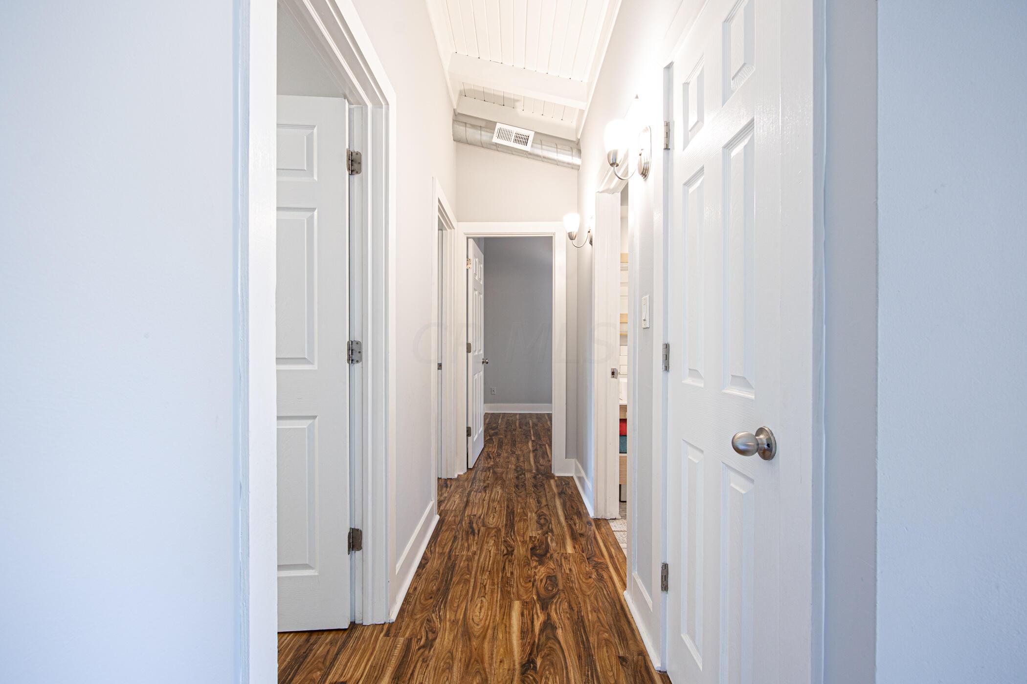 2540 Grasmere Avenue